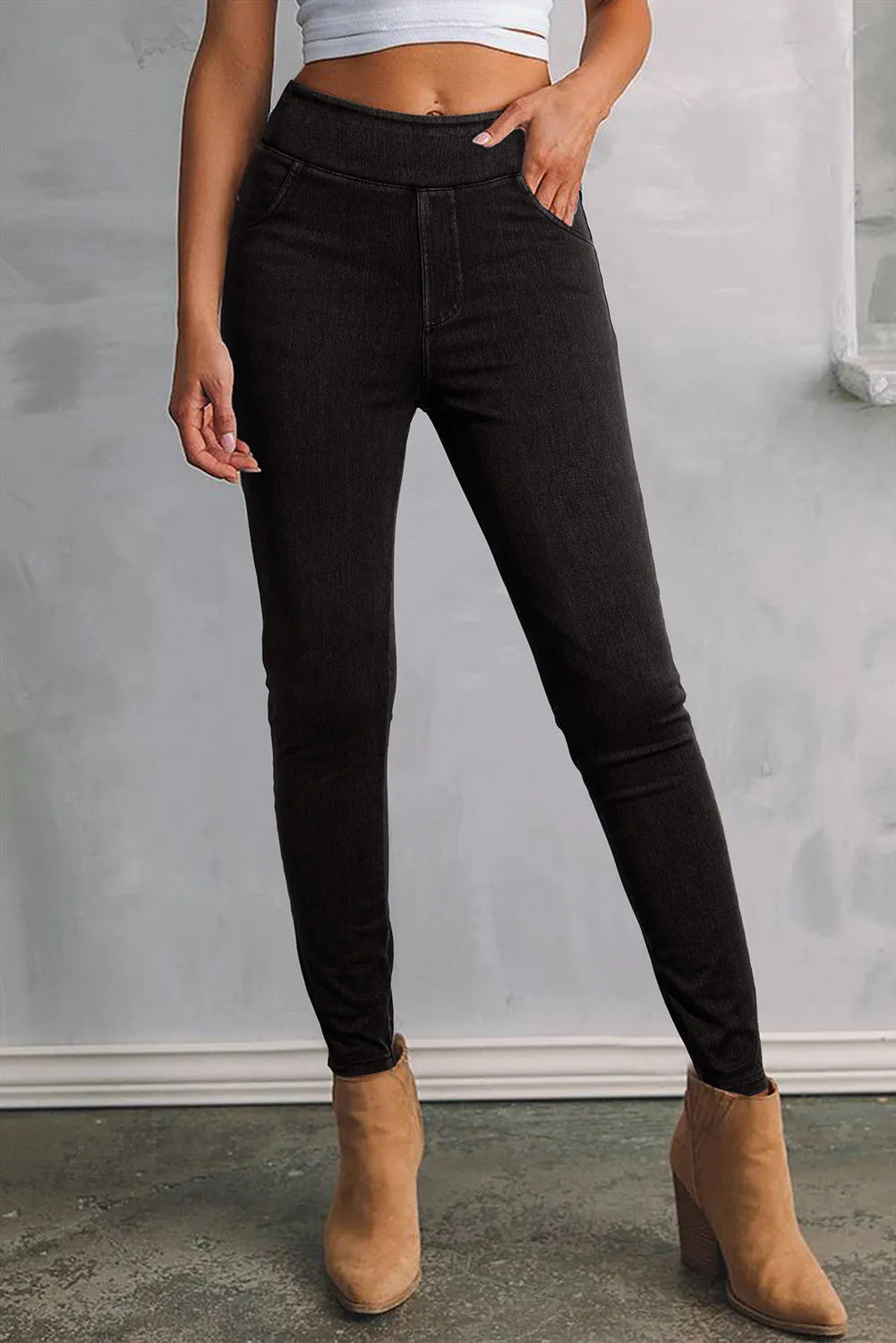 Skinny Jeans with Pockets - Charming Charlie
