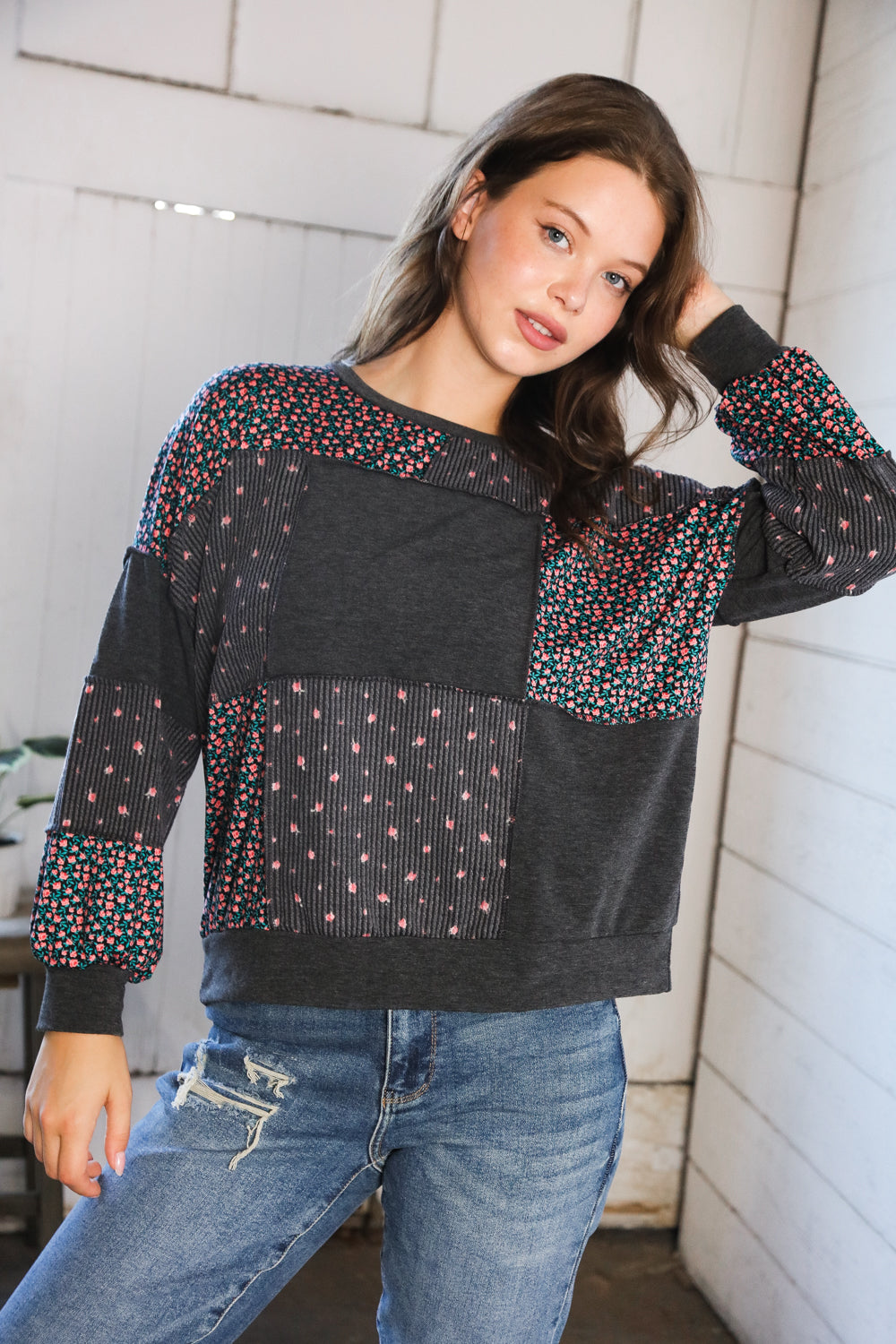 Lazy Daisies Charcoal Pullover - Charming Charlie