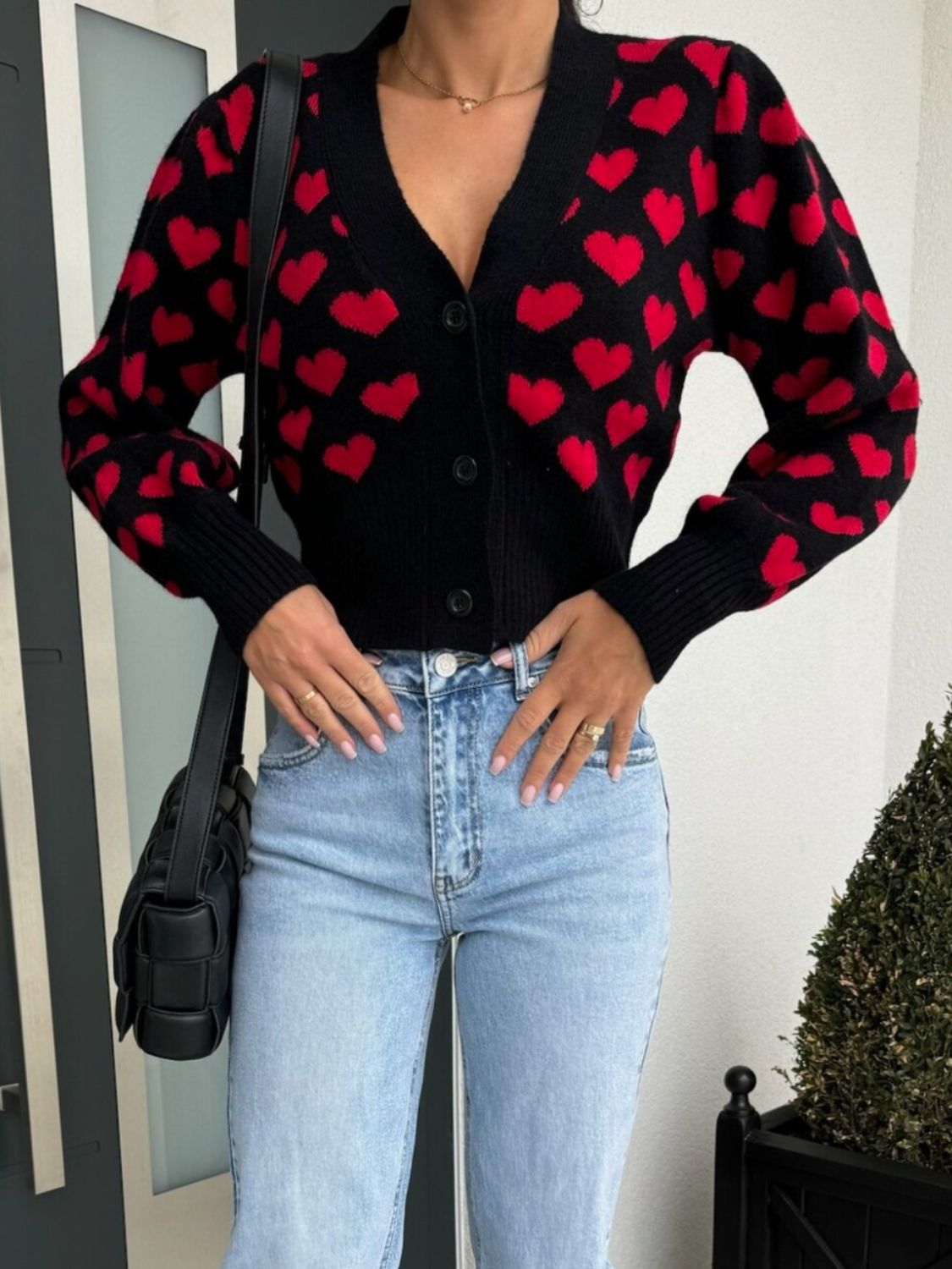 Valentine's Day Heart V-Neck Cropped Cardigan – Charming Charlie