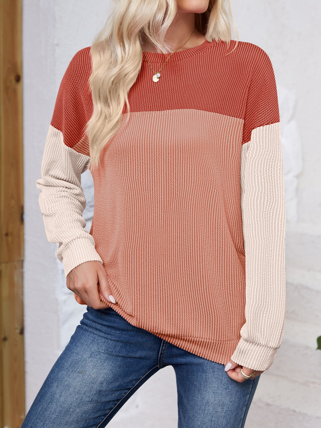 Color Block Round Neck Long Sleeve Sweatshirt - Charming Charlie