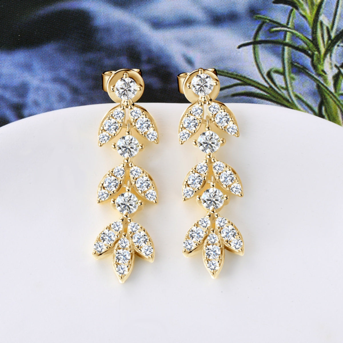 925 Sterling Silver Moissanite Leaf Earrings - Charming Charlie