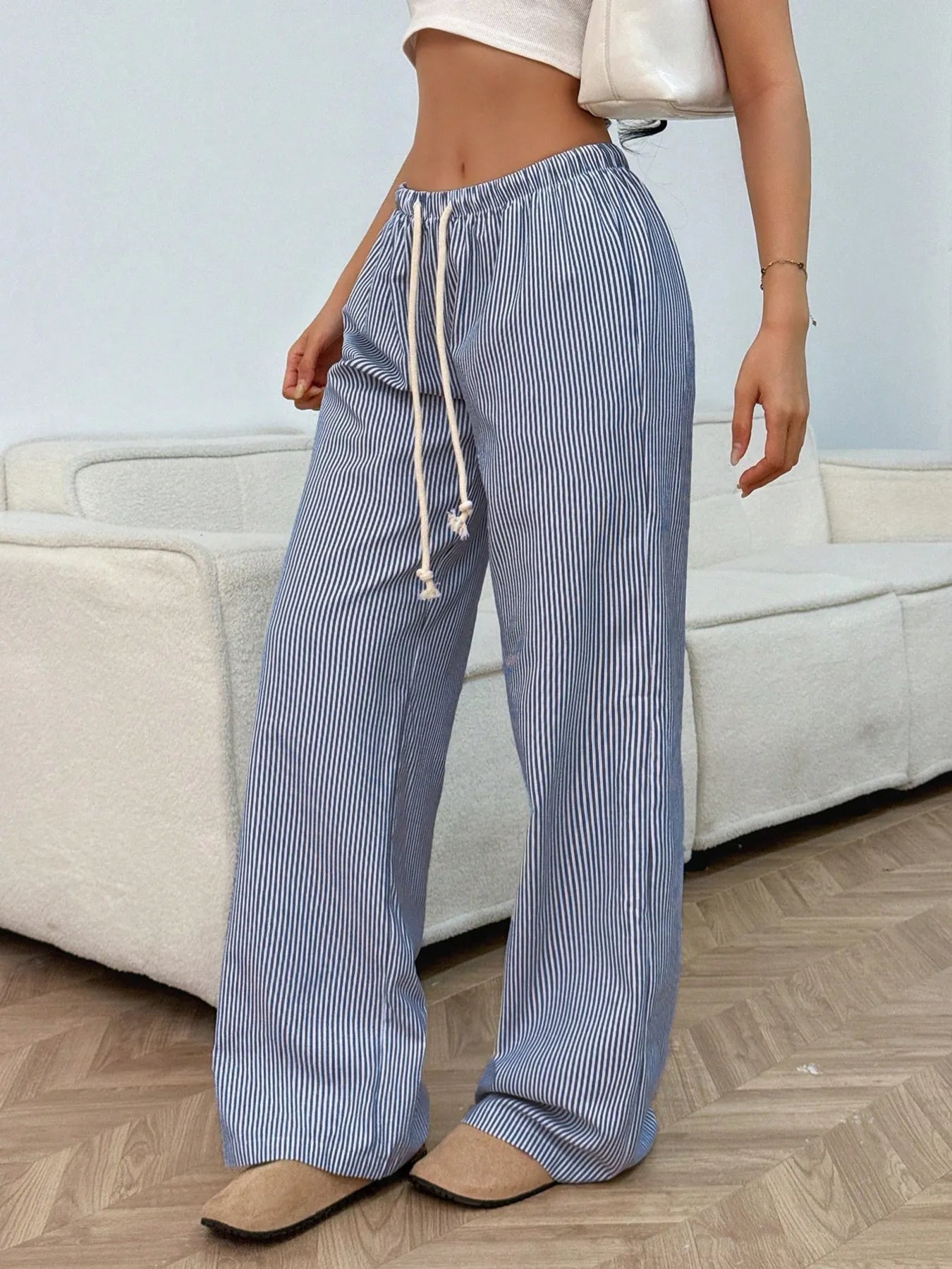 Drawstring Printed Wide Leg Pants