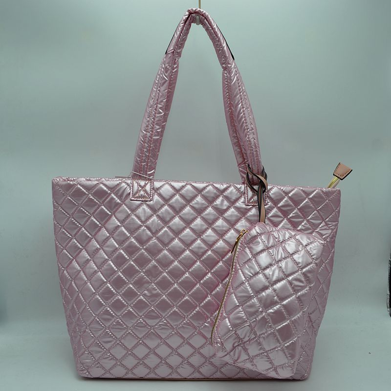 2-in-1 Large Quilted Zipper Tote with Pouch - Tote Bag