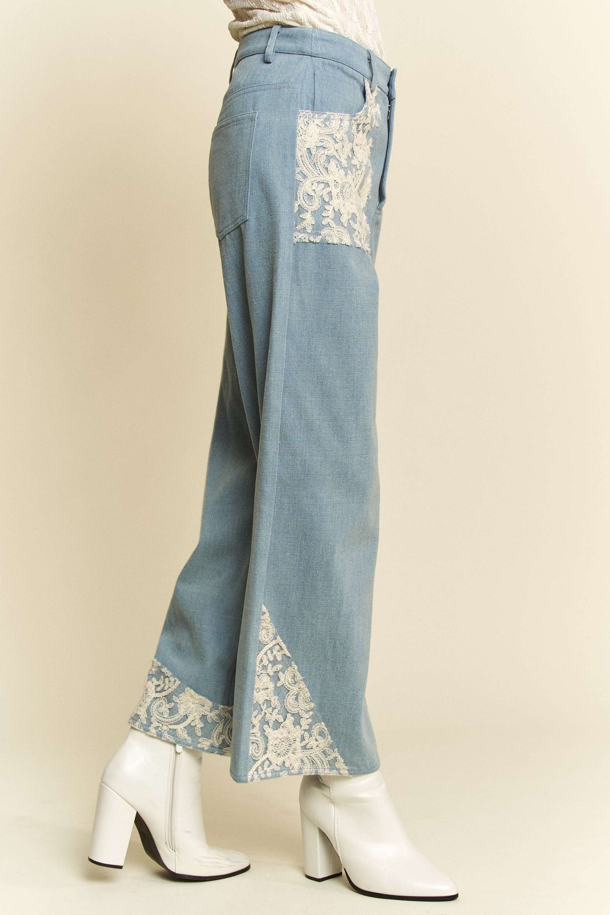 Davi & Dani Lace Applique Wide Leg Jeans – Charming Charlie