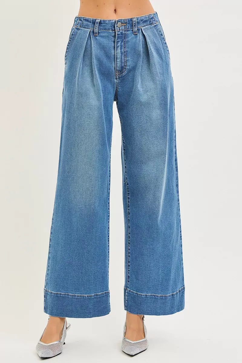 RISEN Slouchy Wide Leg Jeans With Pleats – Charming Charlie
