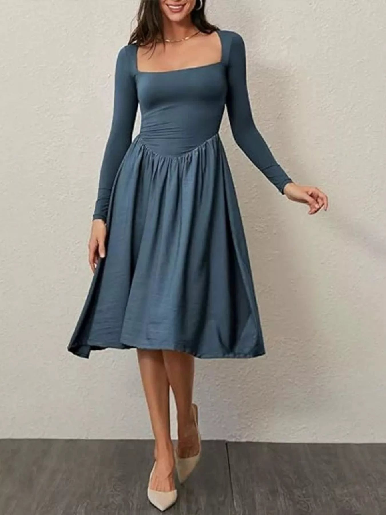 Square Neck Long Sleeve Midi Dress Blue / M