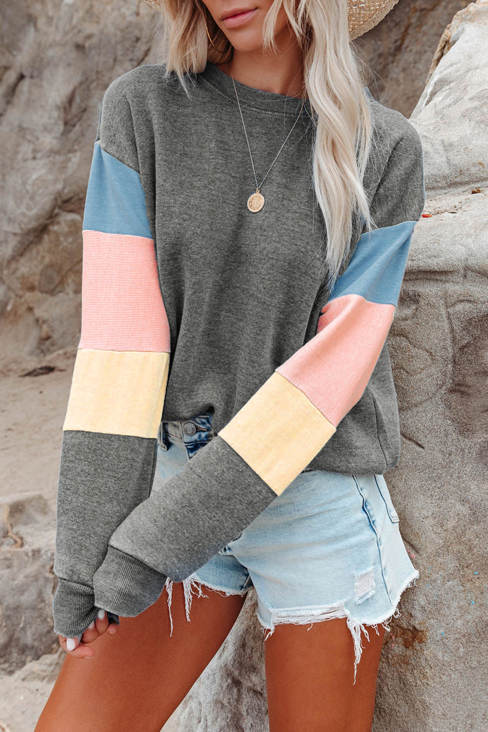 Color Block Round Neck Long Sleeve Sweater