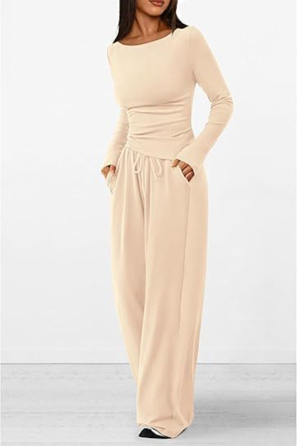 Sleeveless Round Neck Top & Trousers set.