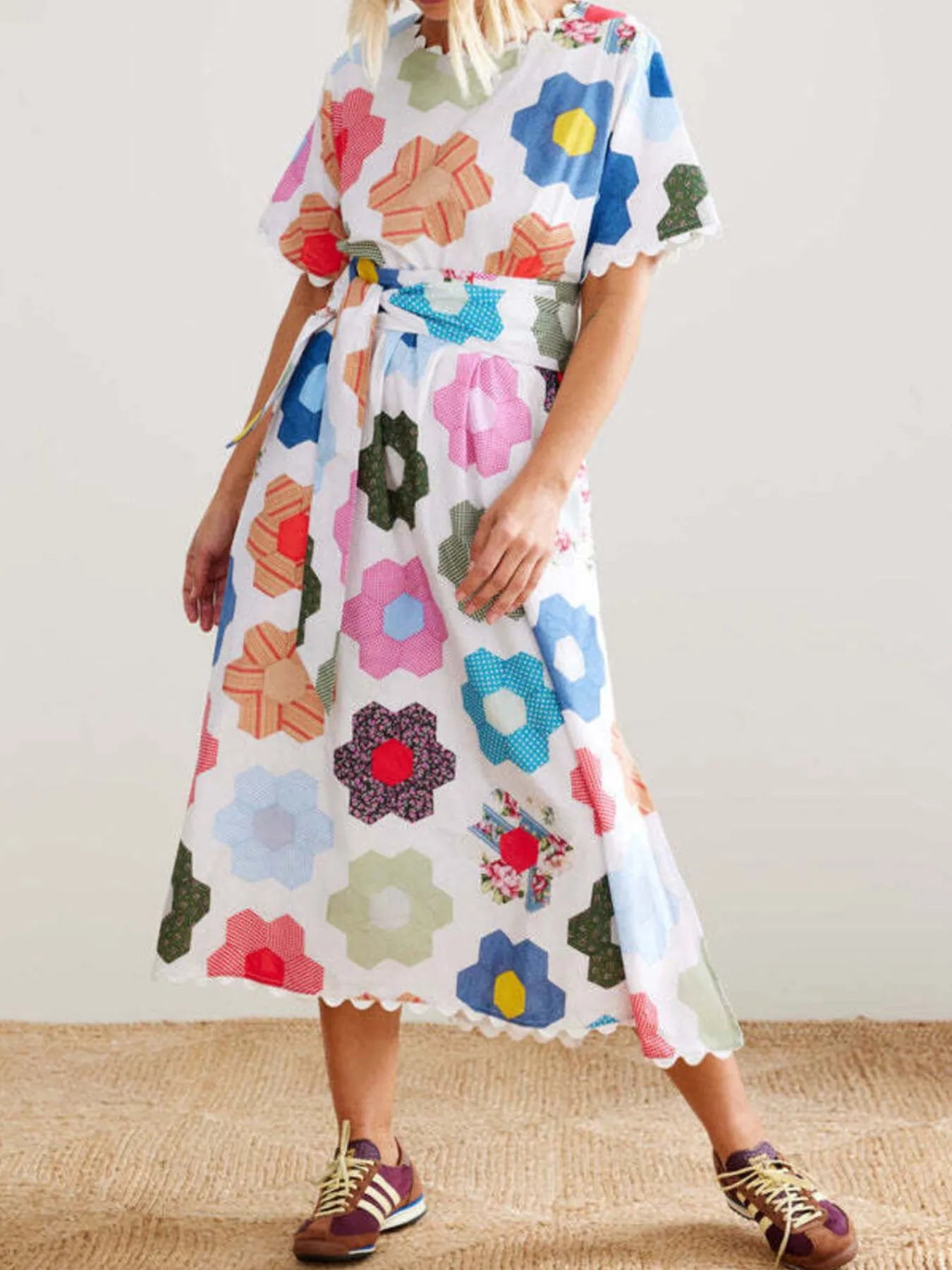 scalloped edge midi dress Floral Print Midi Dress with Scalloped Edges White / L