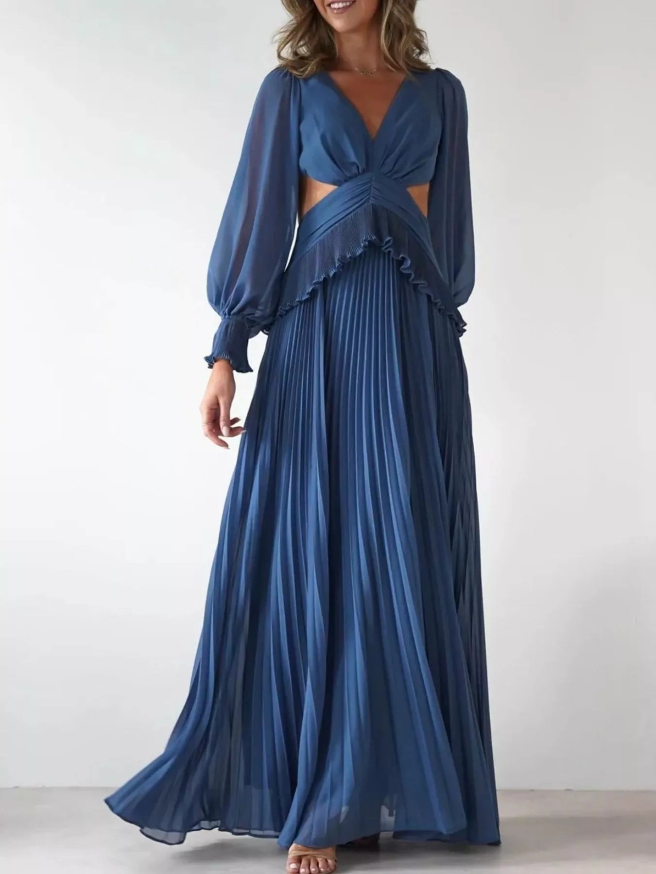 Backless Pleated Long Sleeve Maxi Dress Blue / XL