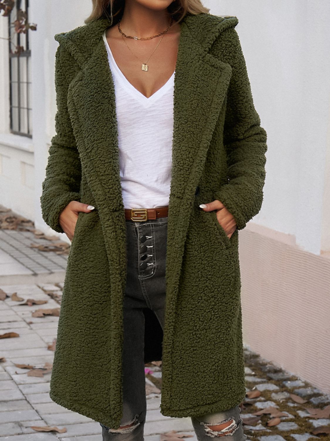Devine Pocketed Long Sleeve Hooded Teddy Coat – Charming Charlie