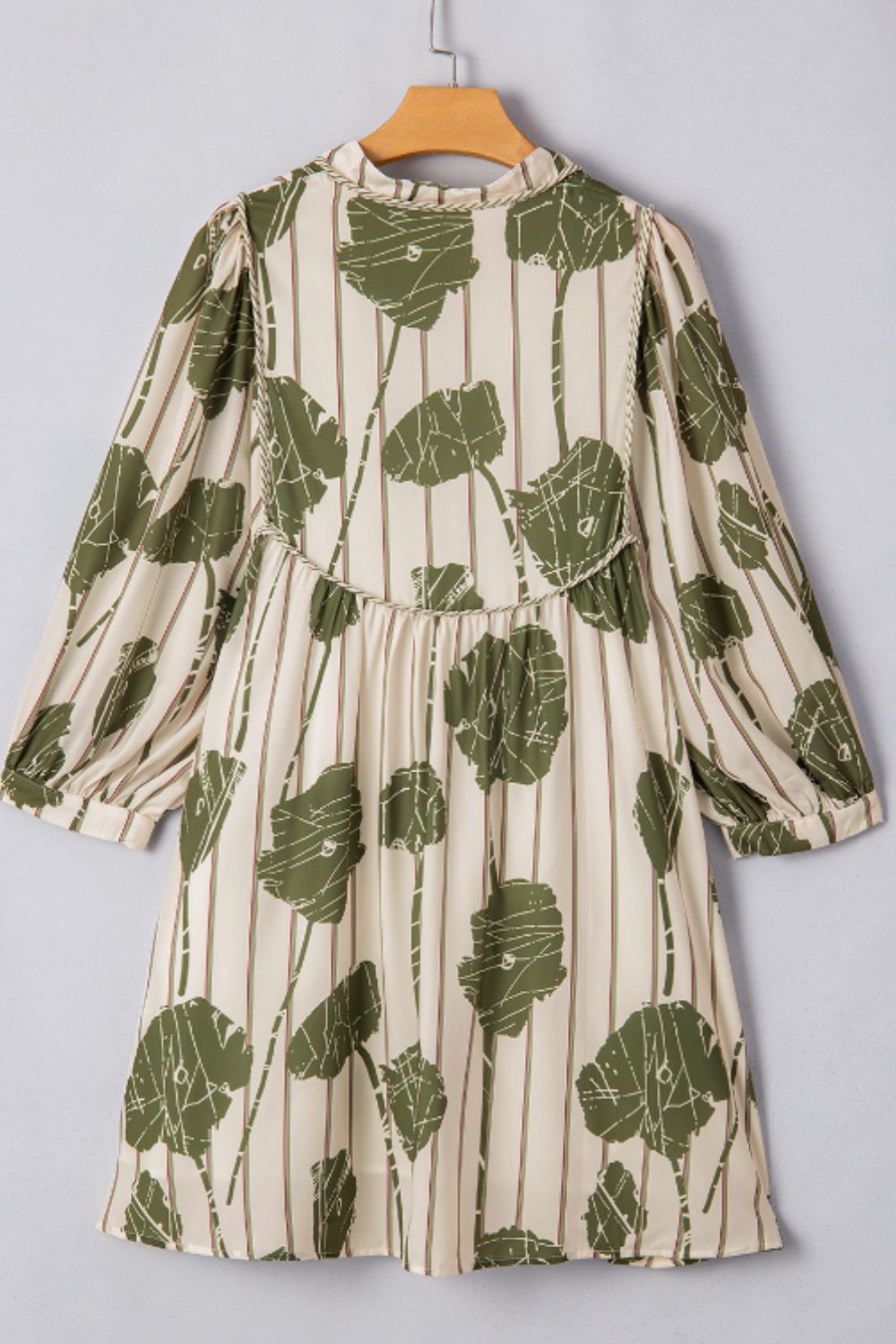 Wholesale MOQ6 Printed Tie Neck Three-Quarter Sleeve Mini Dress Wholesale MOQ6 Printed Tie Neck Three-Quarter Sleeve Mini Dress