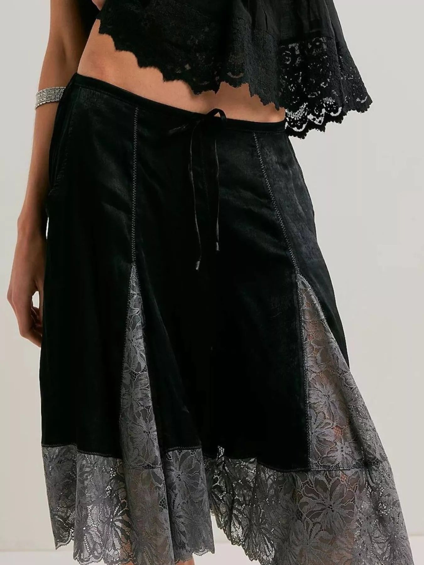 83b3cfec-ed21-4a04-a225-c1ae32e829a3-Max-Origin