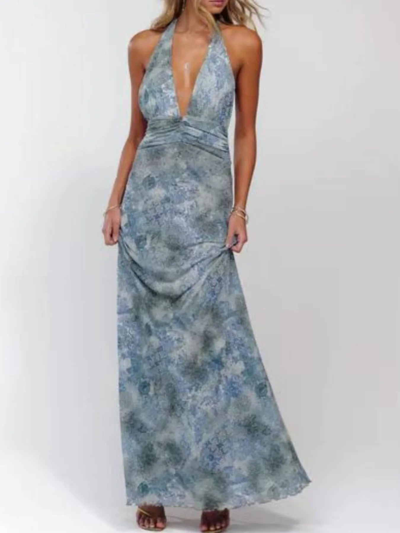 Floral Halter Neck Deep V Maxi Dress Charming Charlie Floral Halter Neck Deep V Maxi Dress Charming Charlie