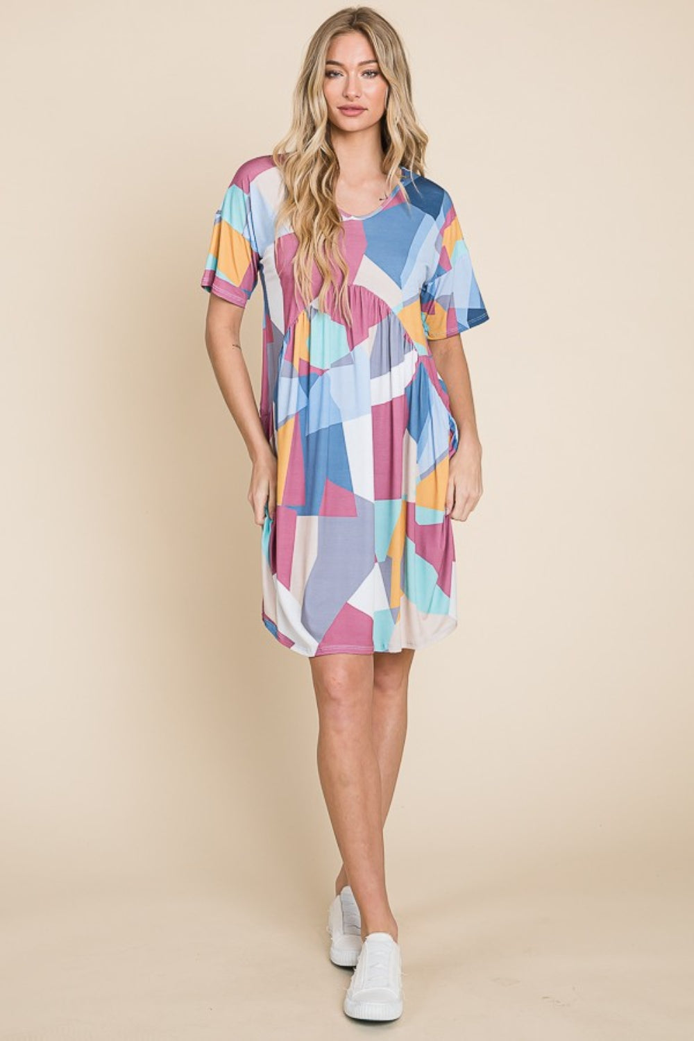 BOMBOM V-Neck Short Sleeve Dress