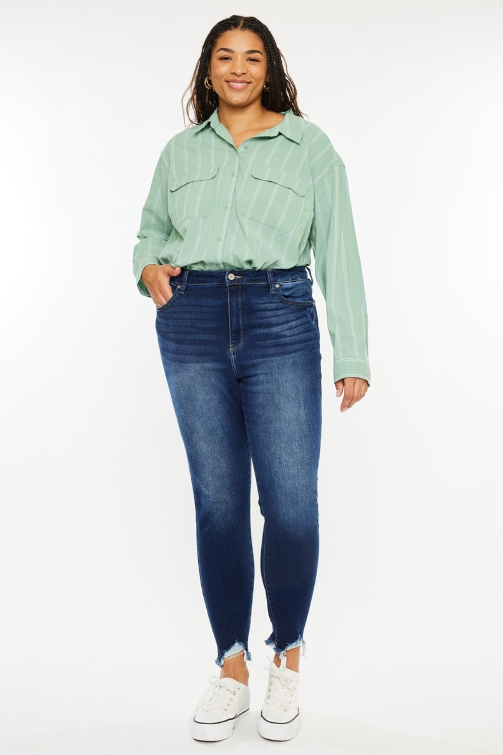 Kancan Full Size Frayed Detail Cropped hotsell Jeans