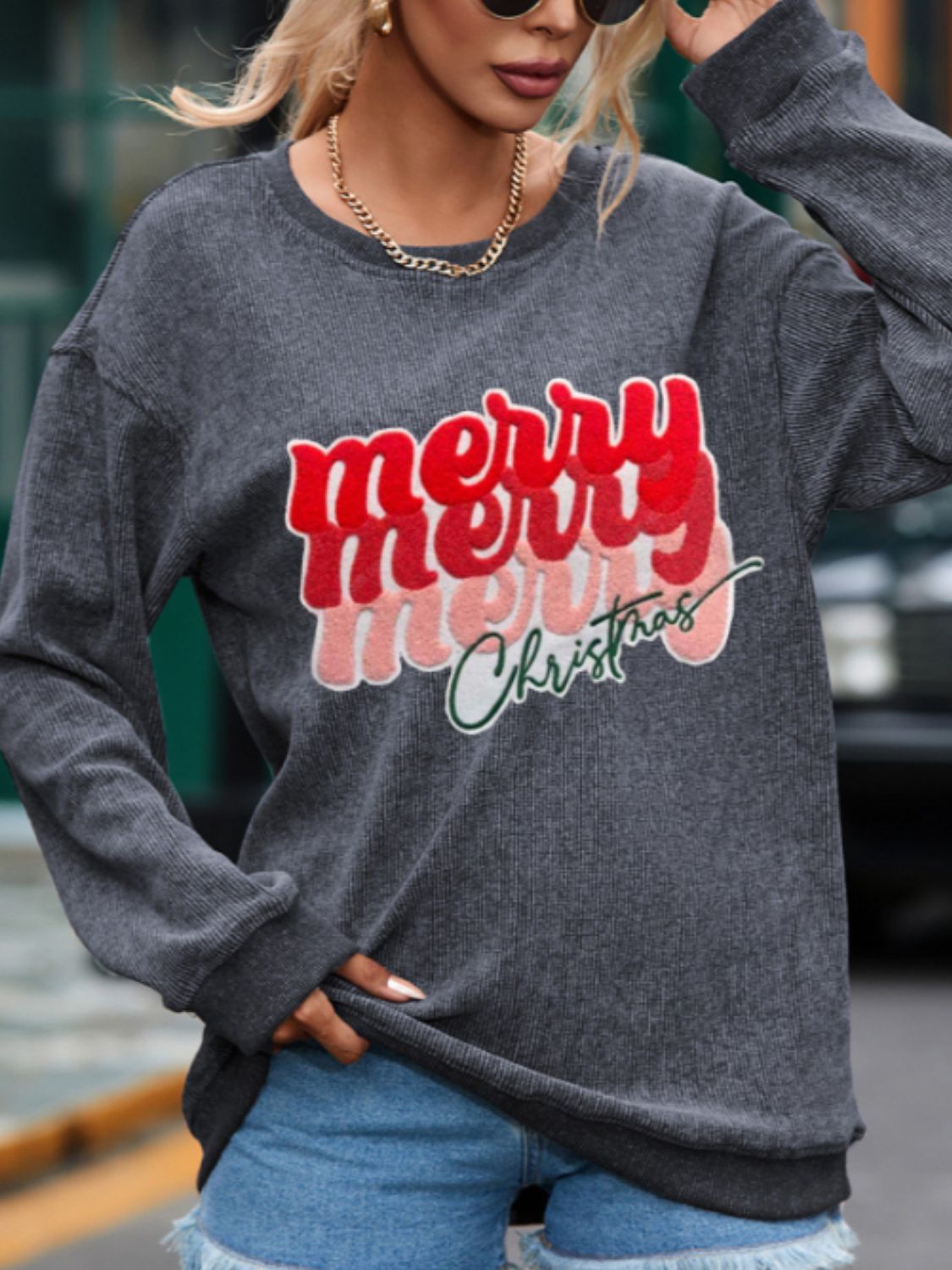 Full Size MERRY CHRISTMAS Round Neck Long Sleeve Sweatshirt - Charming Charlie