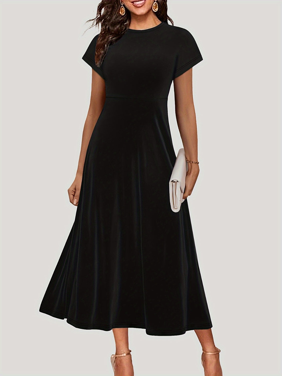 Round Neck Short Sleeve Midi Dress Black / S Round Neck Short Sleeve Midi Dress Black / S