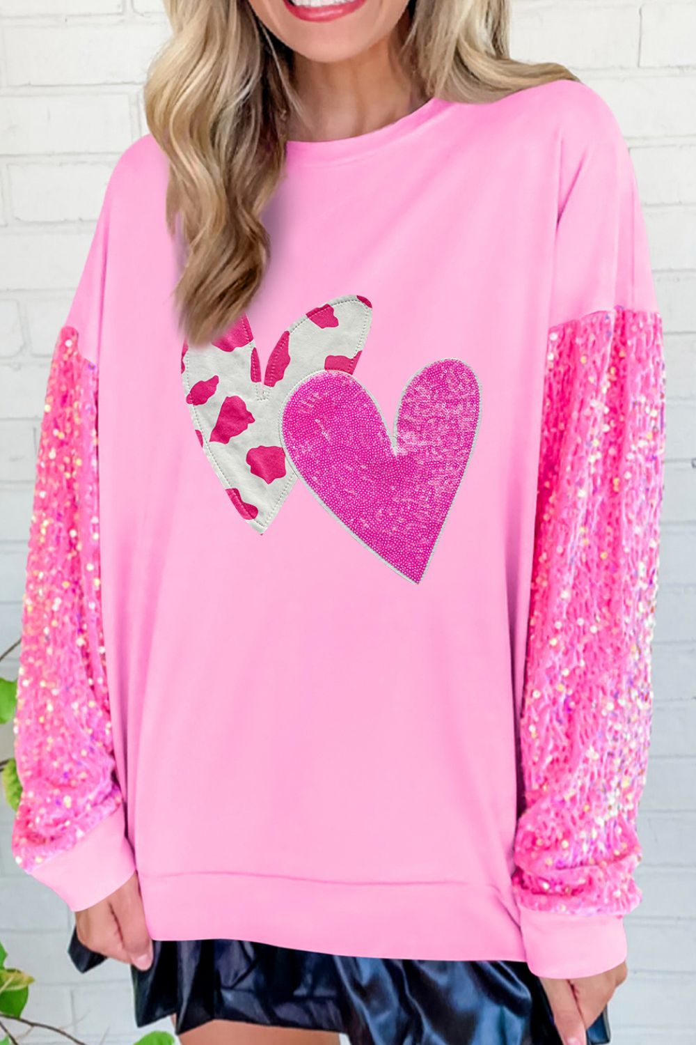 Valentine's Day Sequin Heart Long Sleeve Sweatshirt – Charming Charlie