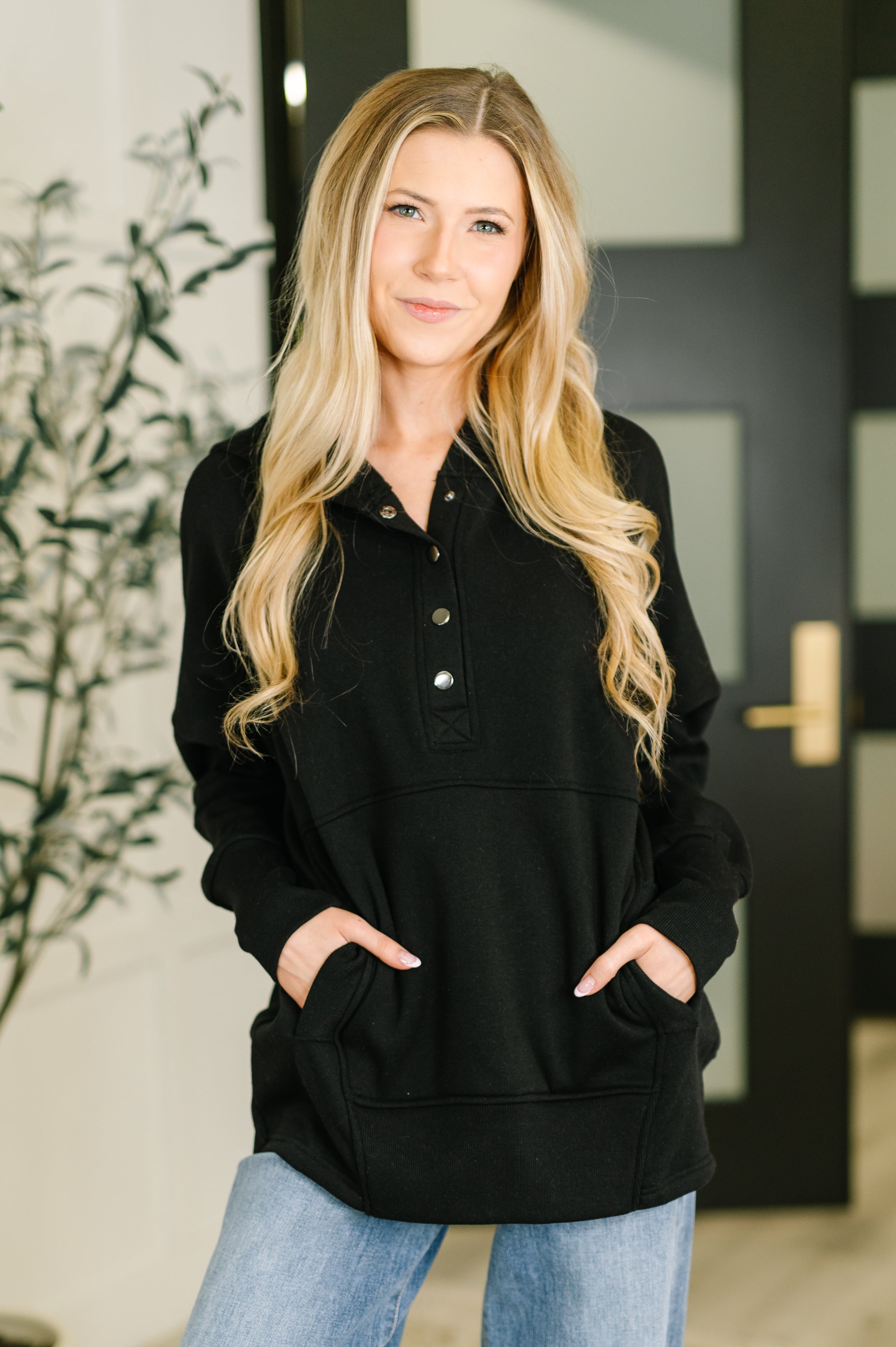 A Million Different Reasons Hooded Pullover in Black - Charming Charlie