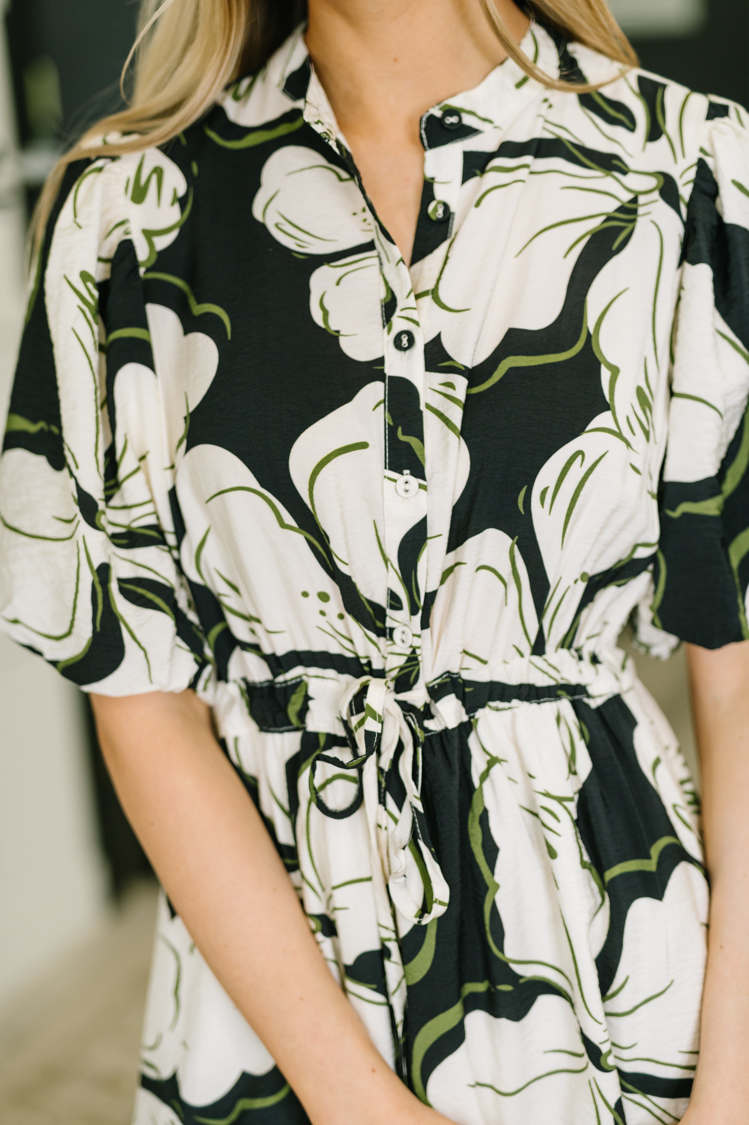 Art Show Puff Sleeve Midi Dress - Charming Charlie