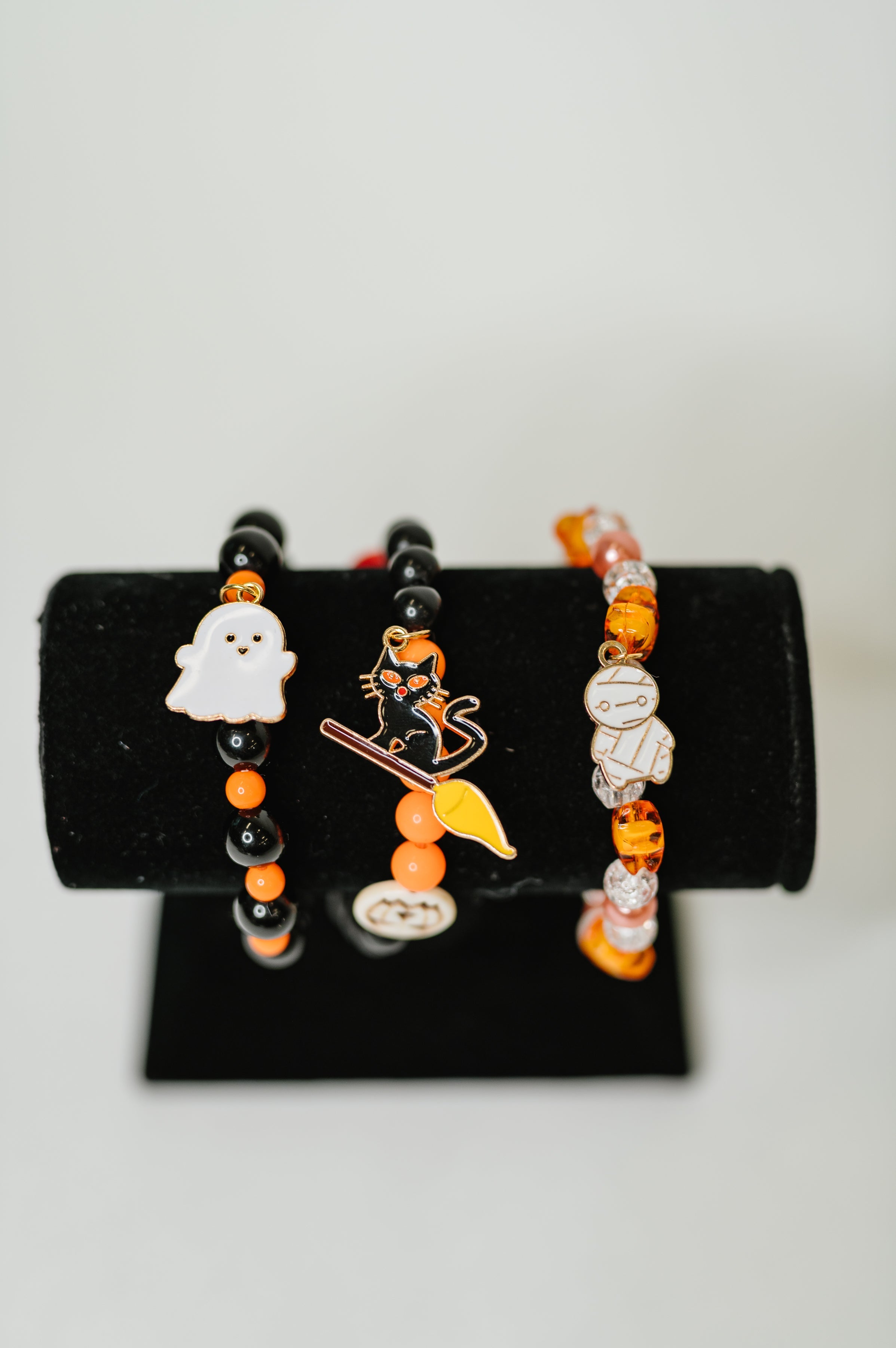 Boo Crew Elastic Beaded Bracelet Stack - Charming Charlie
