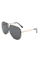 Dazzle - Oversized Luxury Aviator Sunglasses - Charming Charlie