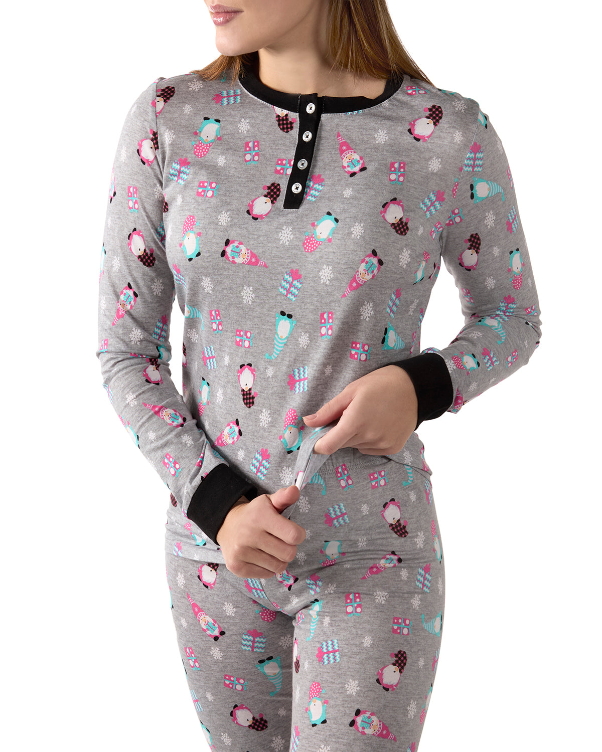 Women's Holiday Gnomes Two-Piece PJ Set in a Bag - Charming Charlie
