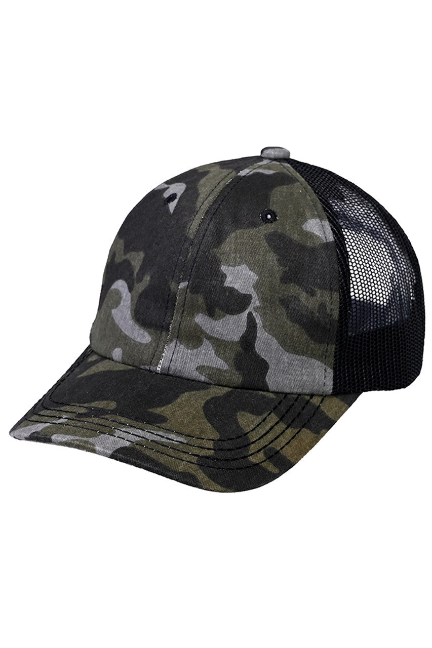 Camo Black C.C Cotton Brushed Baseball Cap offers a stylish and comfortable solution for your everyday headwear needs. Made from high-quality cotton brushed material, this cap provides a soft and cozy fit. With its classic design and durable construction, it's the perfect addition to any outfit.