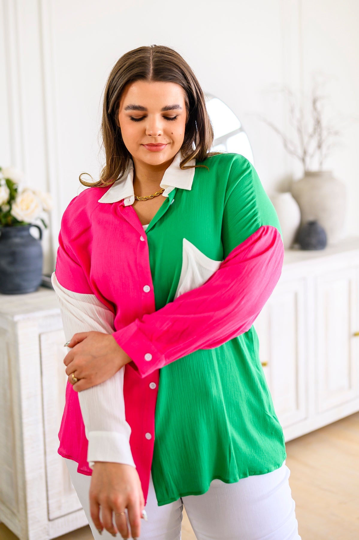 Capture the Day Two Toned Button Up Kelly - Charming Charlie