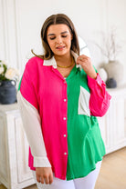 Capture the Day Two Toned Button Up Kelly - Charming Charlie