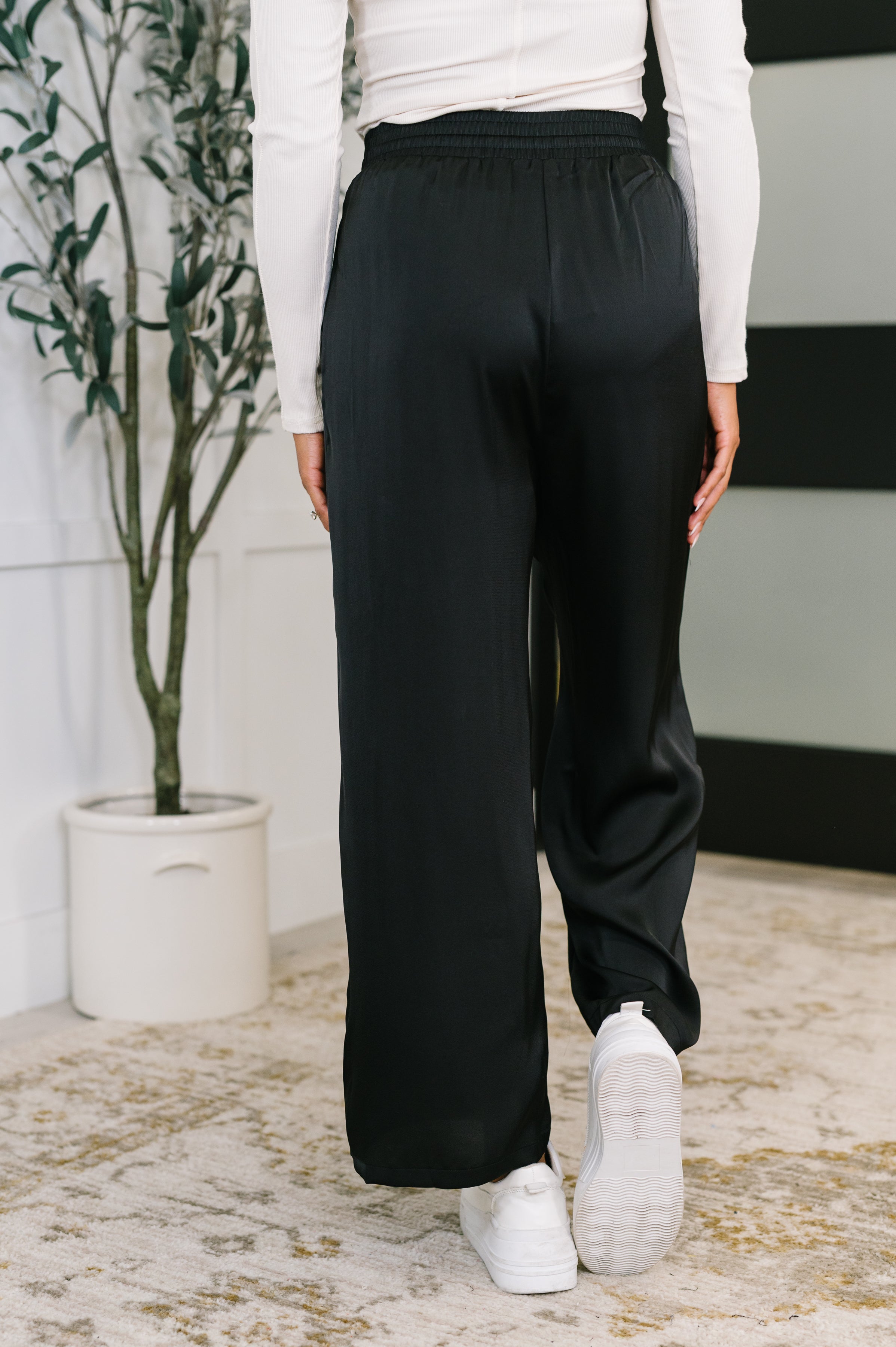 City Ease Wide Leg Bottoms in Black - Charming Charlie