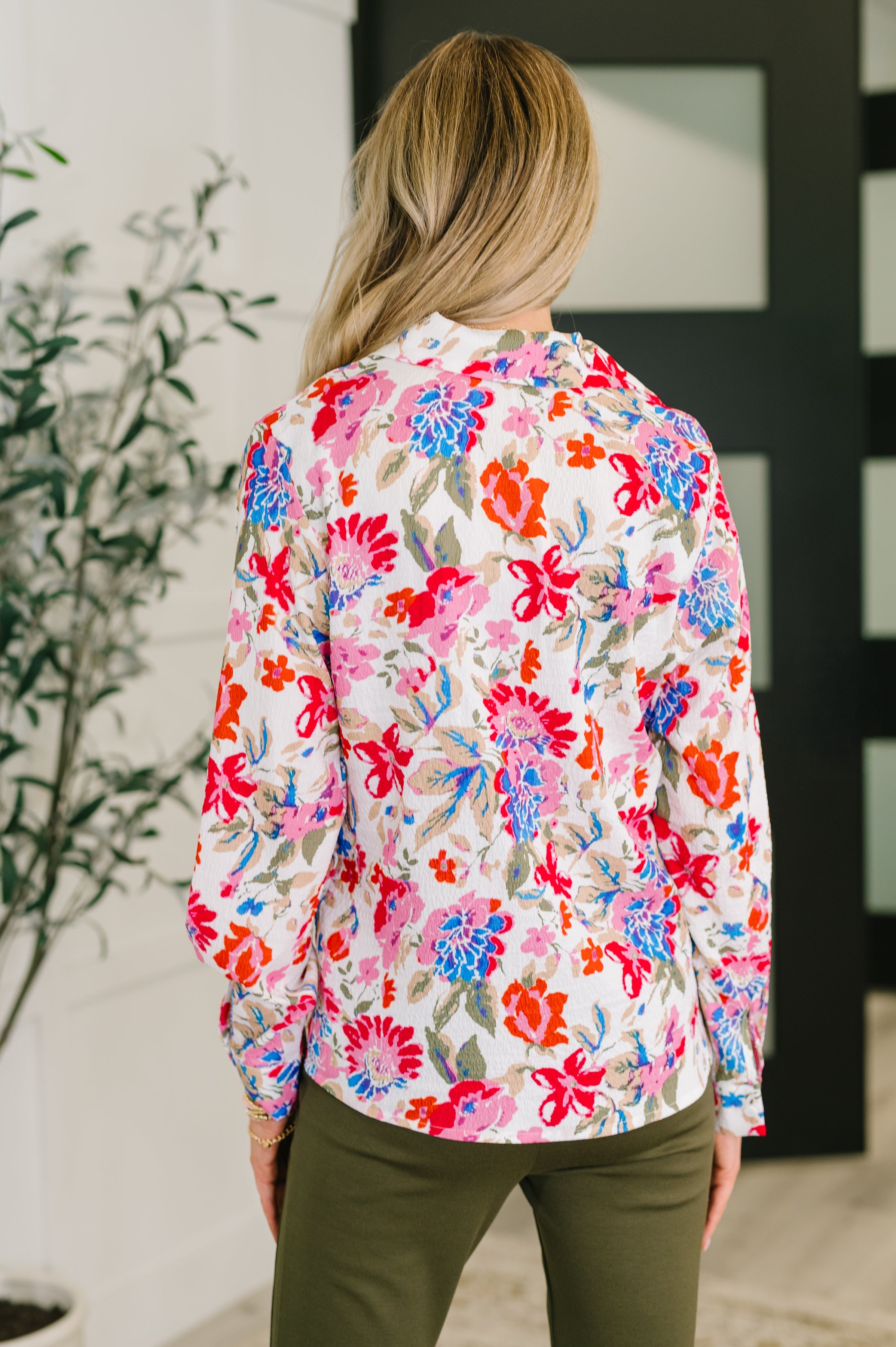 Distinguished Guest Floral Button Down - Charming Charlie