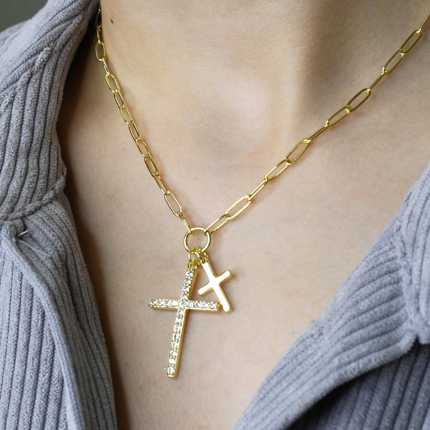 安藤まりDouble Charm Necklace (Coin & Cross) 安藤まりDouble Charm Necklace (Coin & Cross) Double the Charm