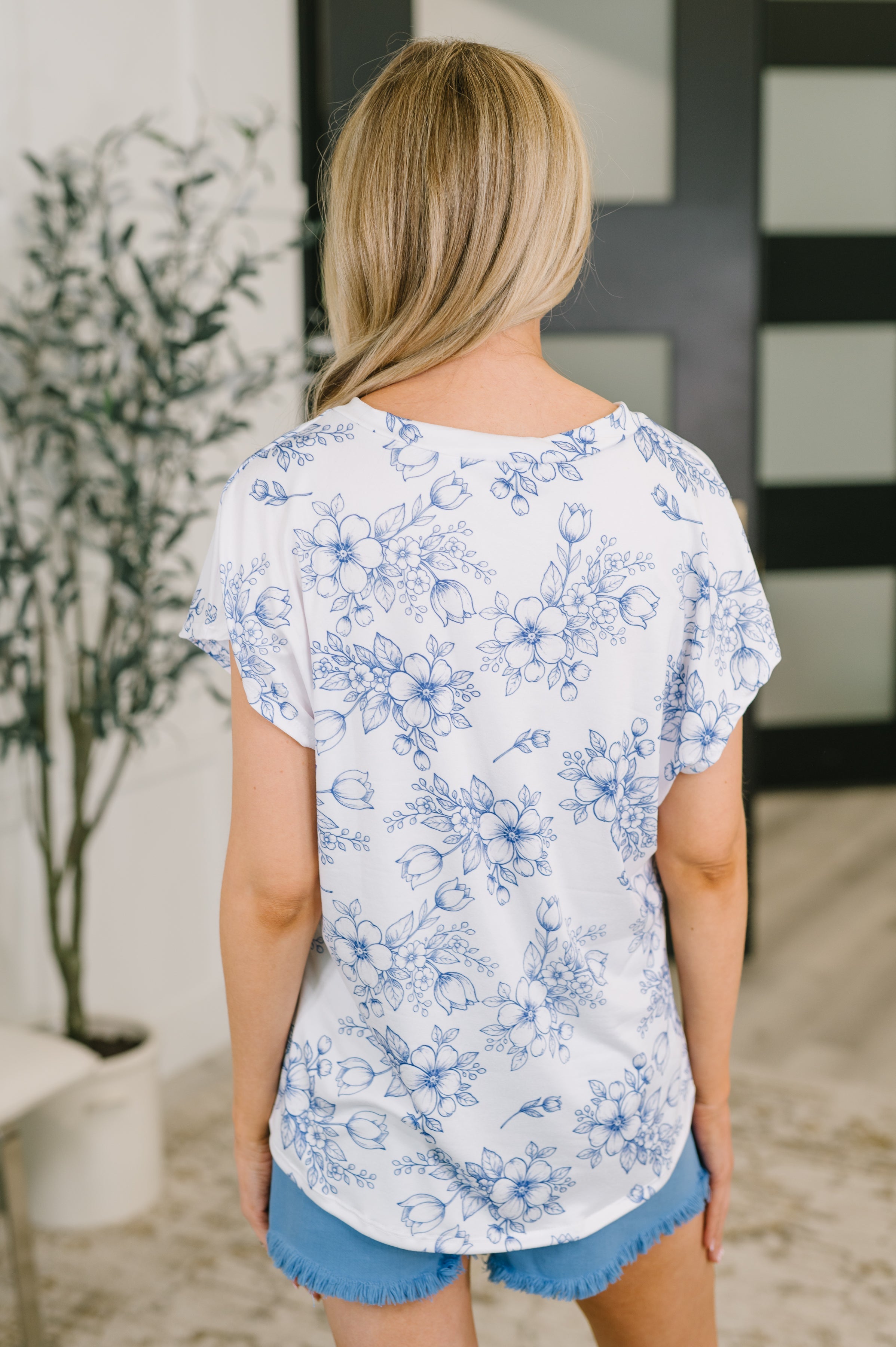 Down Right Delicate V-Neck Floral Top - Charming Charlie