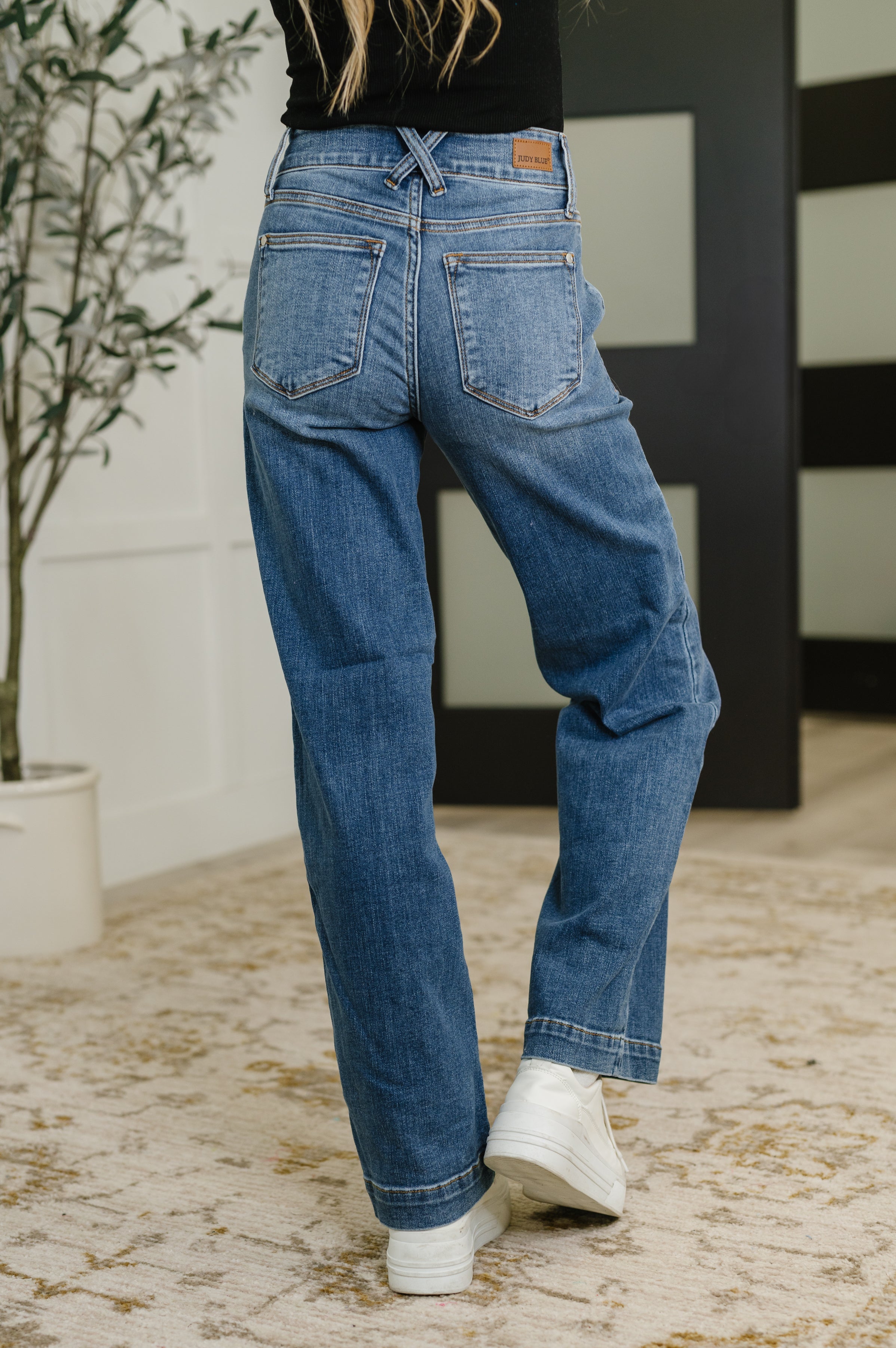 Elsie High Rise Double Button Wide Leg Jeans - Charming Charlie