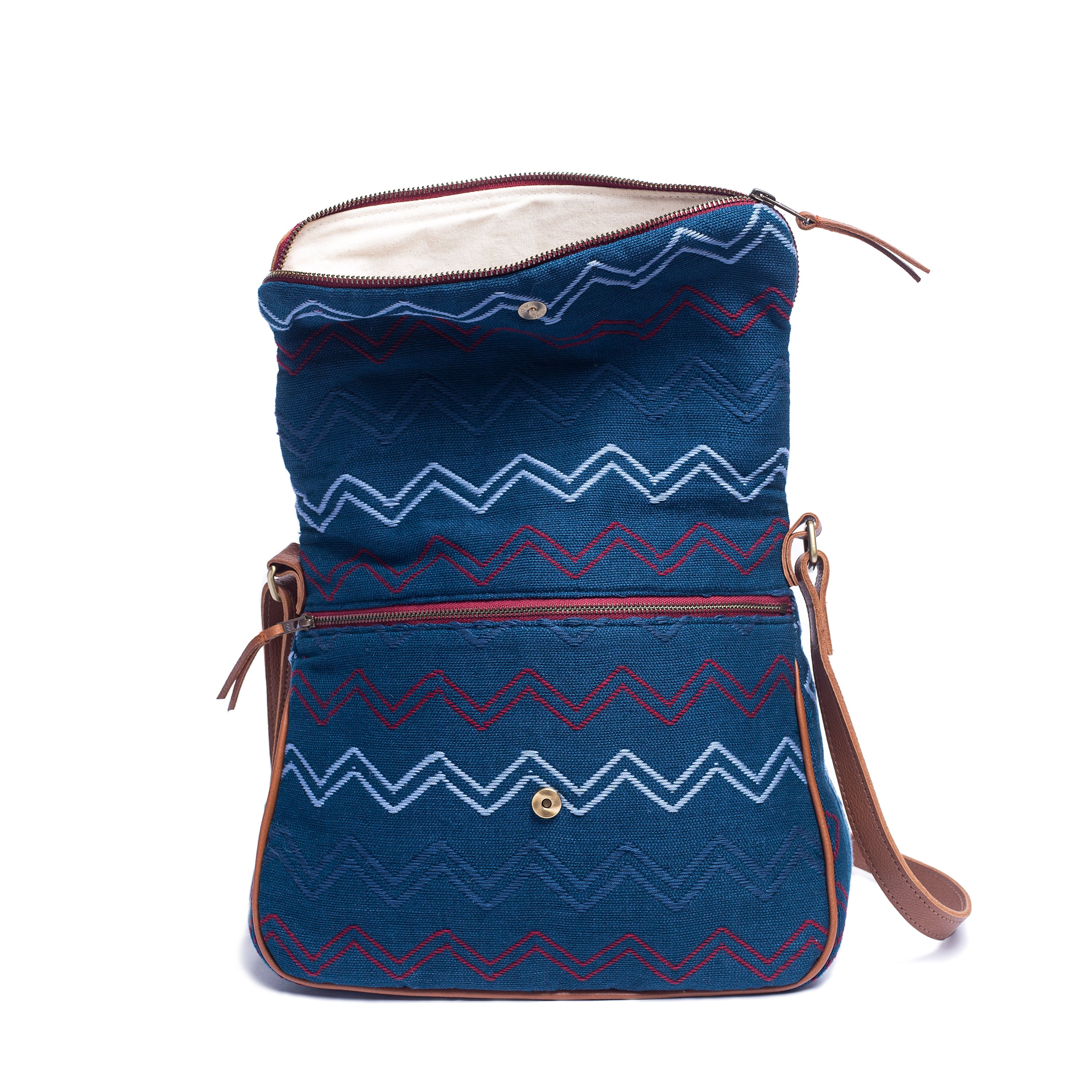 Marta Julia Crossbody Lake Ripple Mercado Global