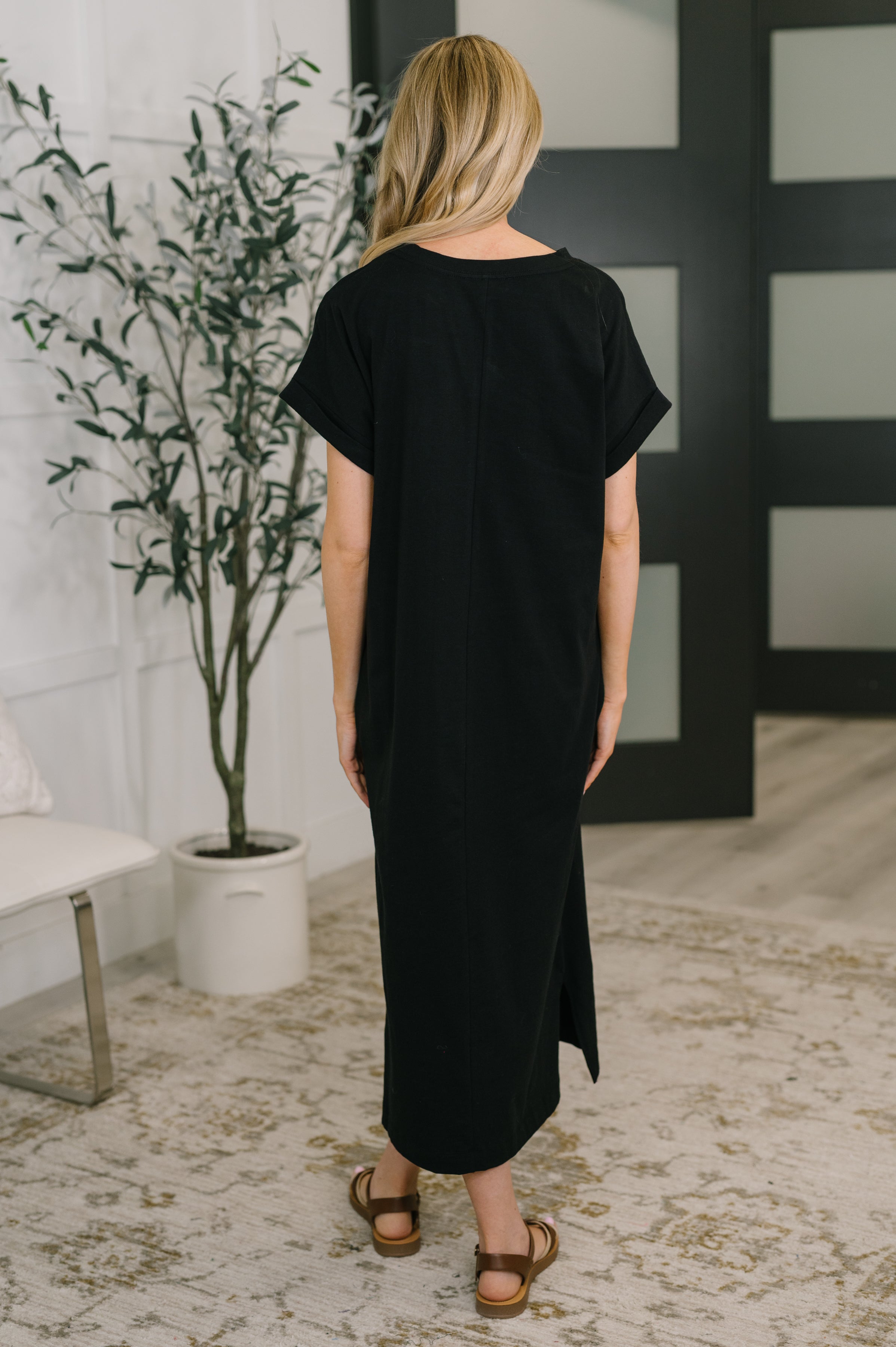 Fix You Right Up Short Sleeve Midi Dress in Black - Charming Charlie