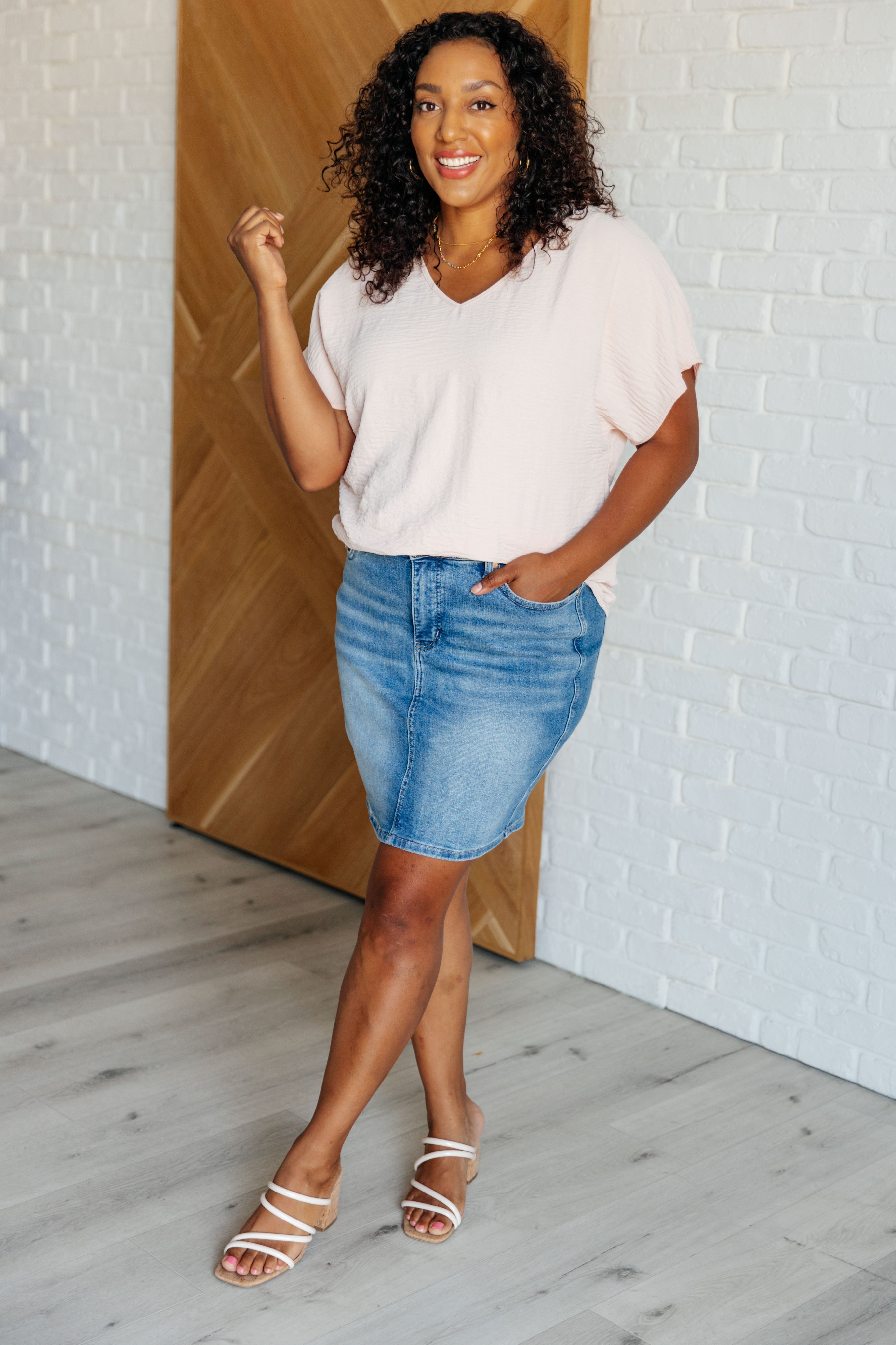 Frequently Asked Questions V-Neck Top in Blush - Charming Charlie