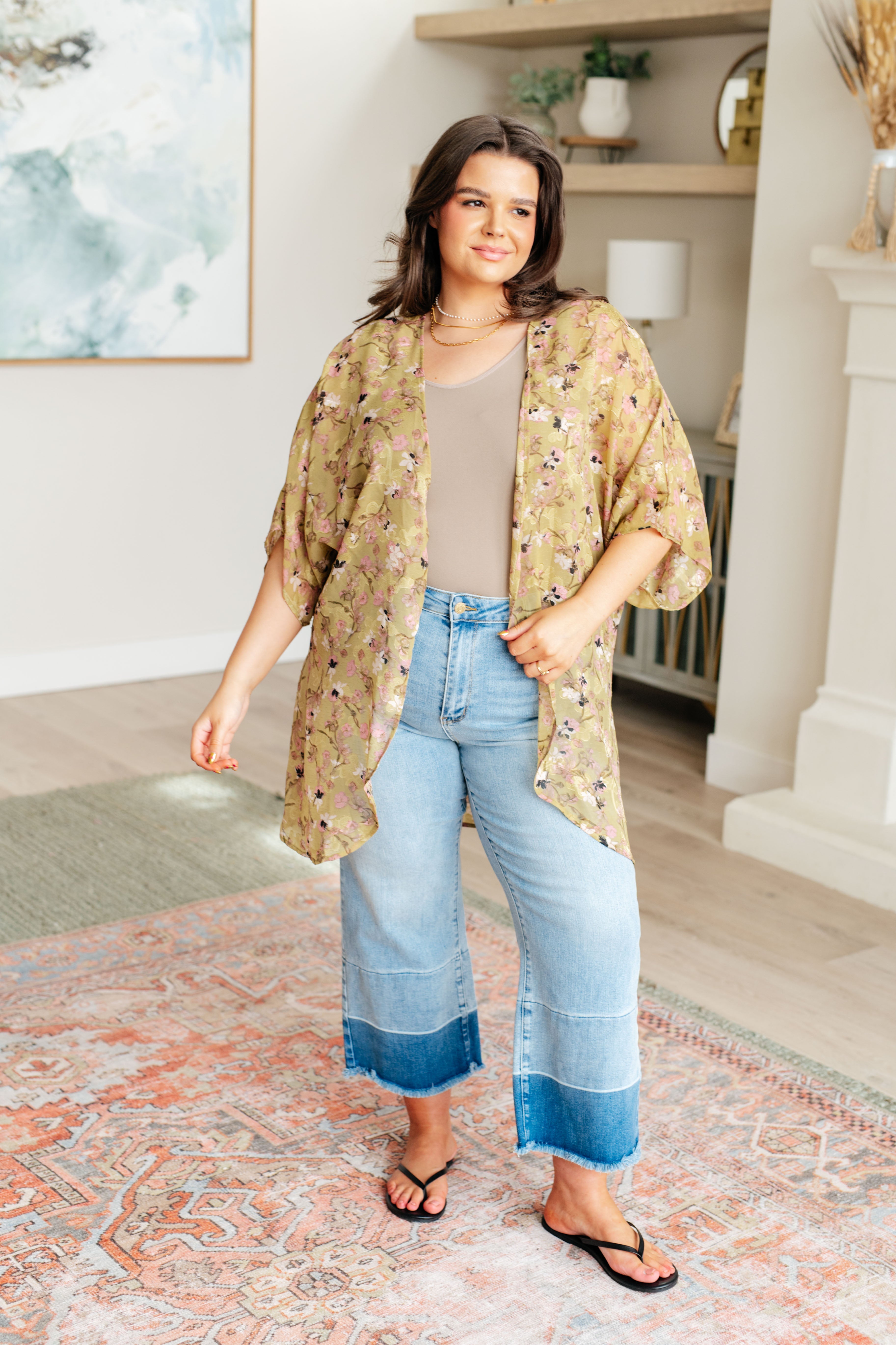 Go Anywhere Floral Kimono - Charming Charlie