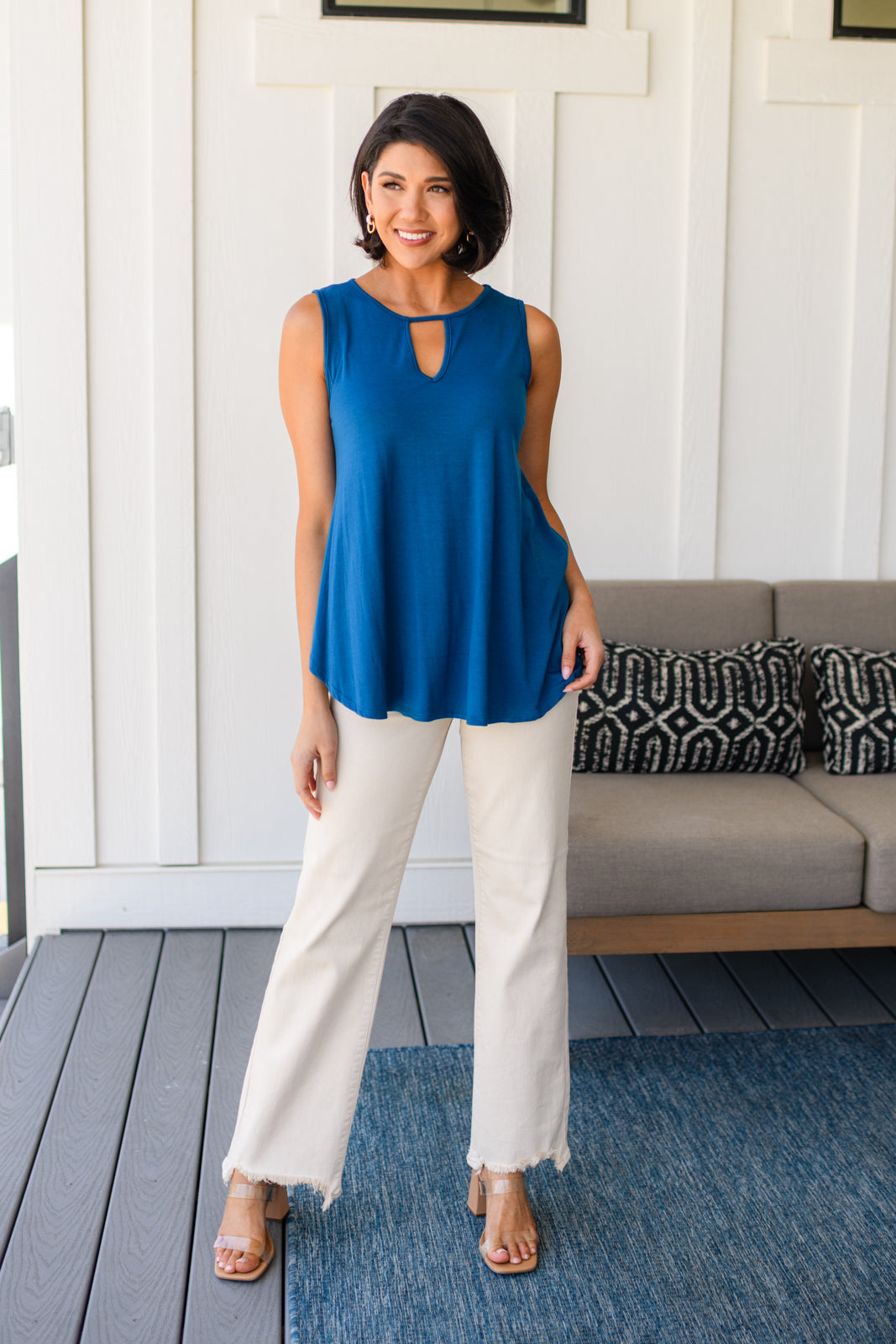 Greater than Great Keyhole Detail Tank in Teal - Charming Charlie