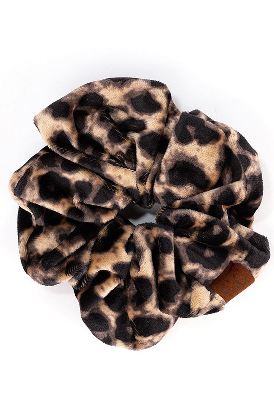Latte C.C Leopard Velvet Scrunchies are the perfect addition to your hair accessory collection. Made with luxurious velvet material, these scrunchies provide a soft and comfortable hold for all hair types. With their trendy leopard print design, they add a touch of style to any outfit. Upgrade your hair game with these must-have scrunchies!