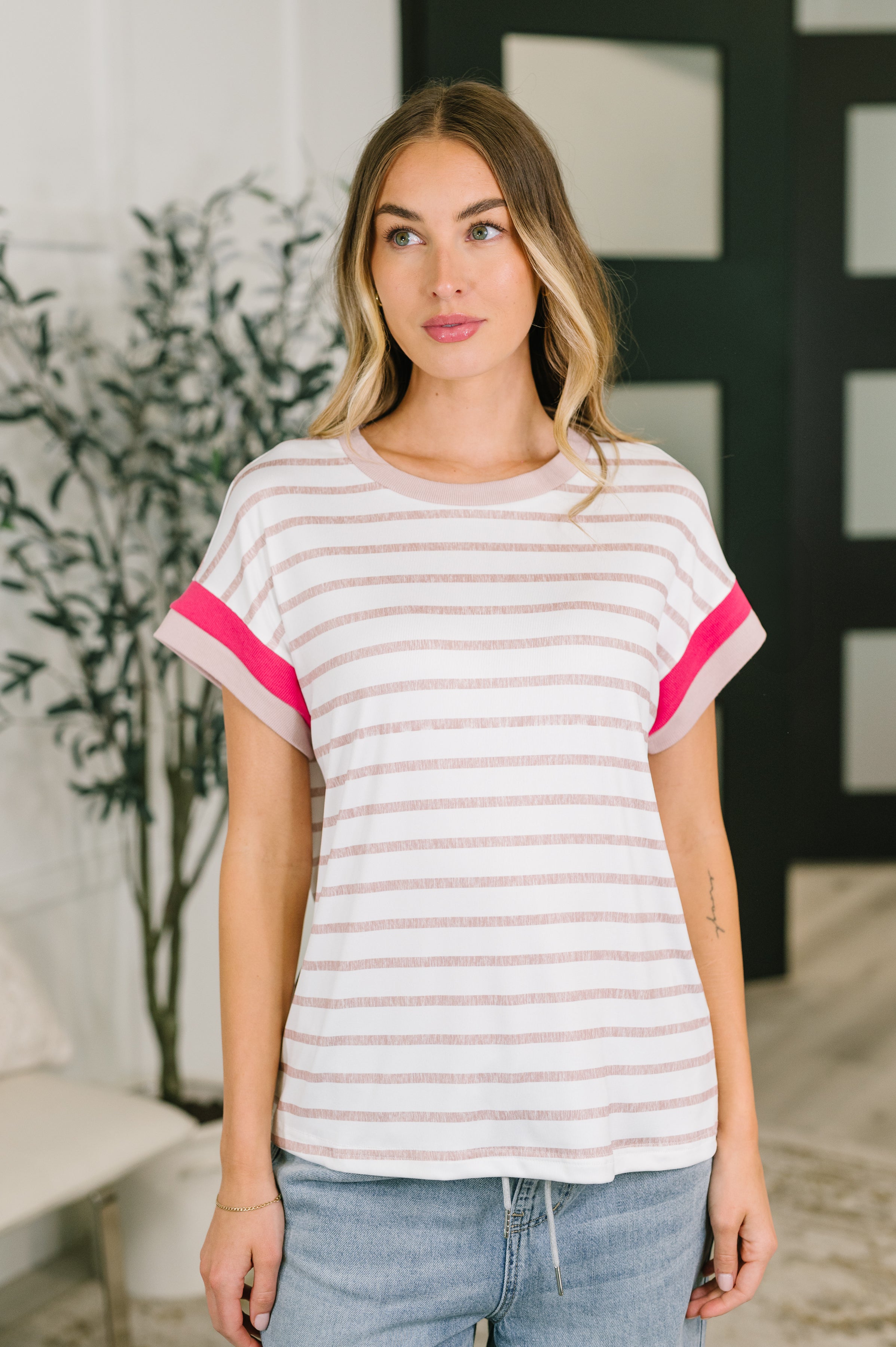 Let the Feeling Grow Casual Tee - Charming Charlie