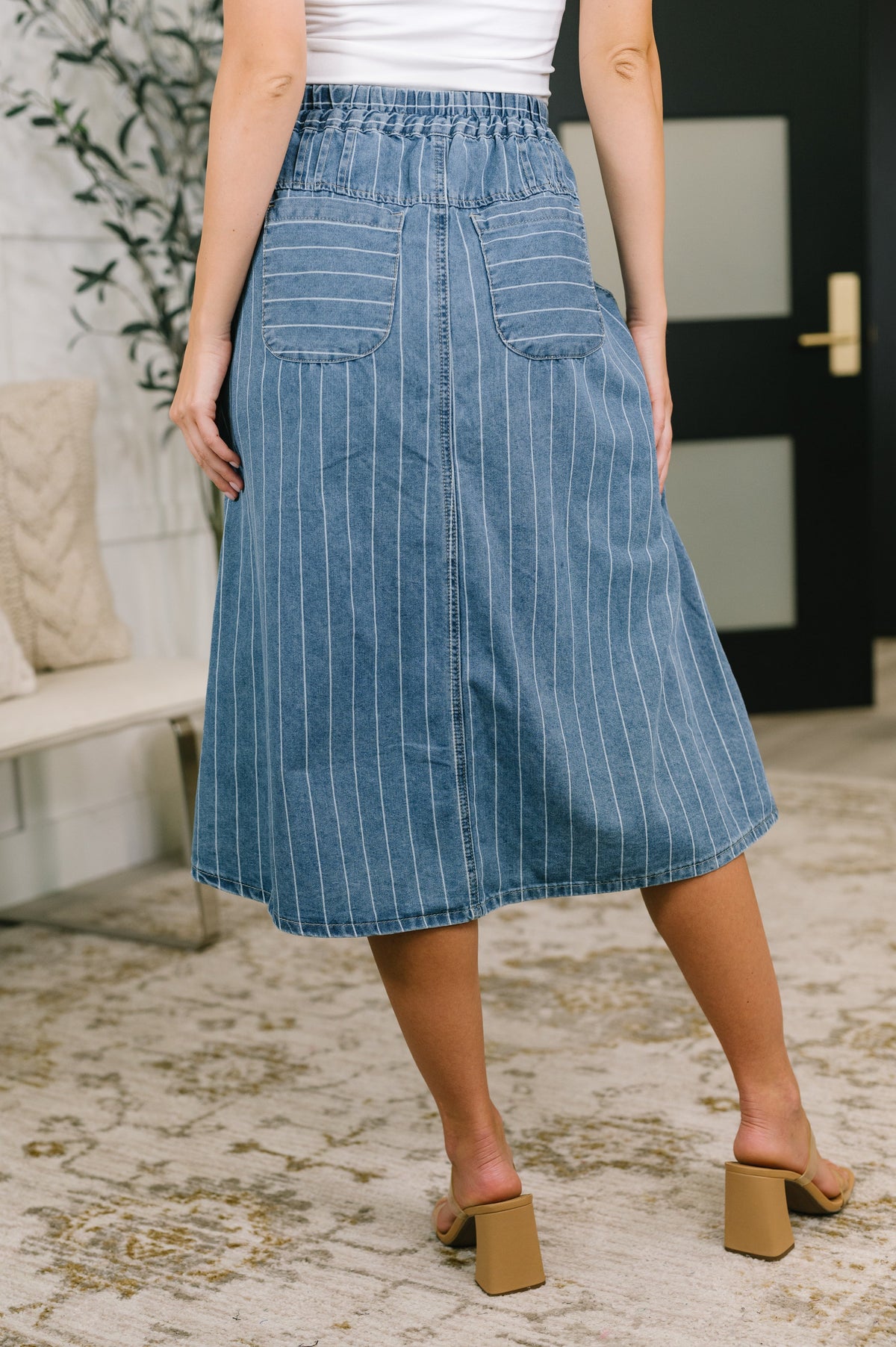 Local Girl High Waisted Skirt - Charming Charlie