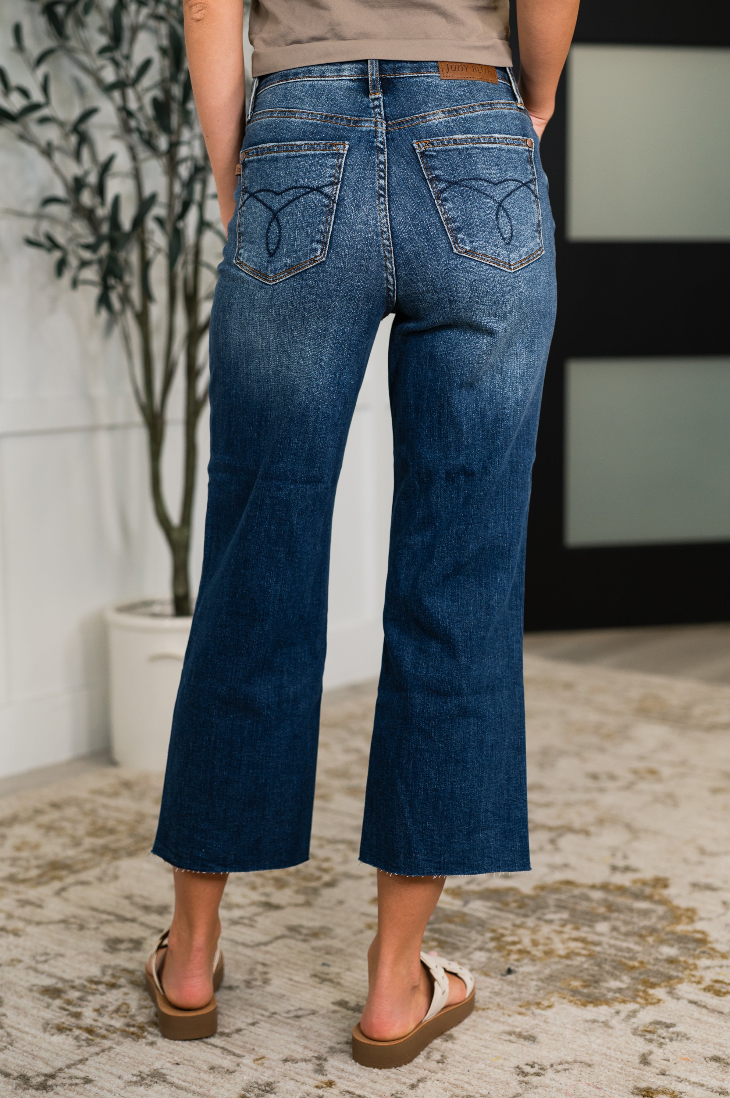 Maisie High Waist Back Pocket Embroidery Crop Wide - Charming Charlie