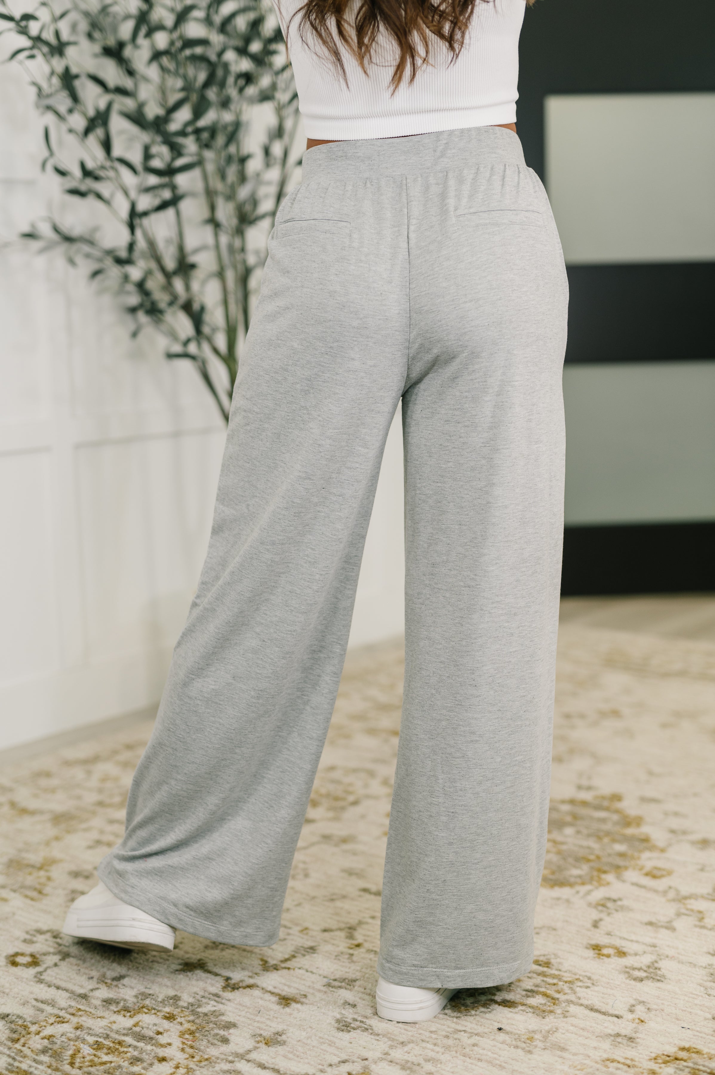 New Discovery Center Seam Wide Leg Pants - Charming Charlie