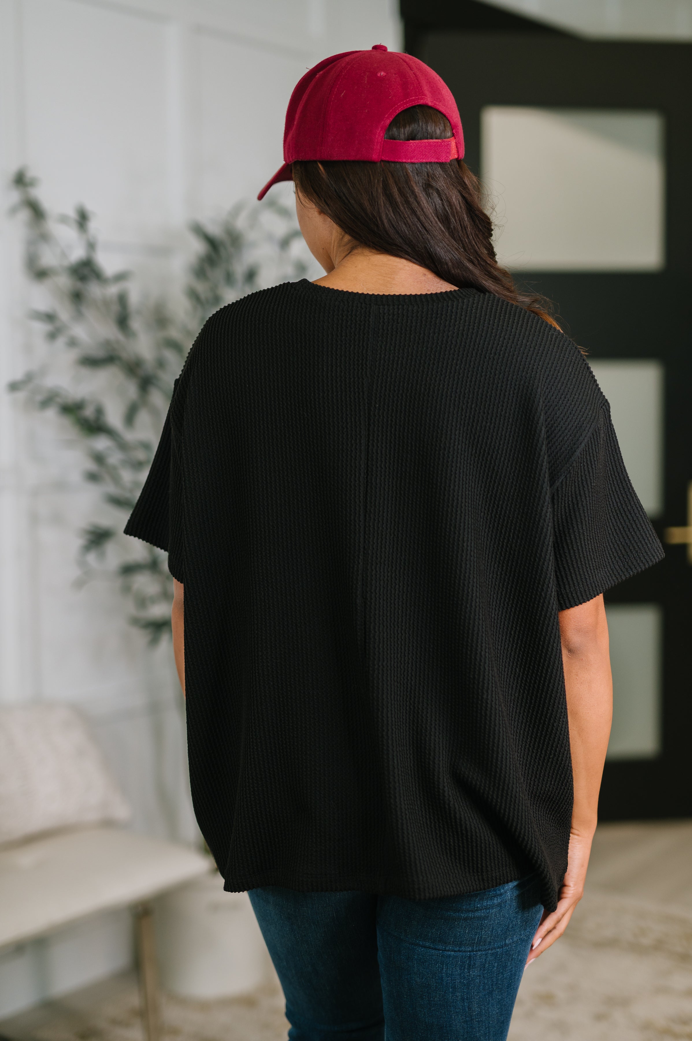 Not That complicated Textured Boxy Tee in Black - Charming Charlie