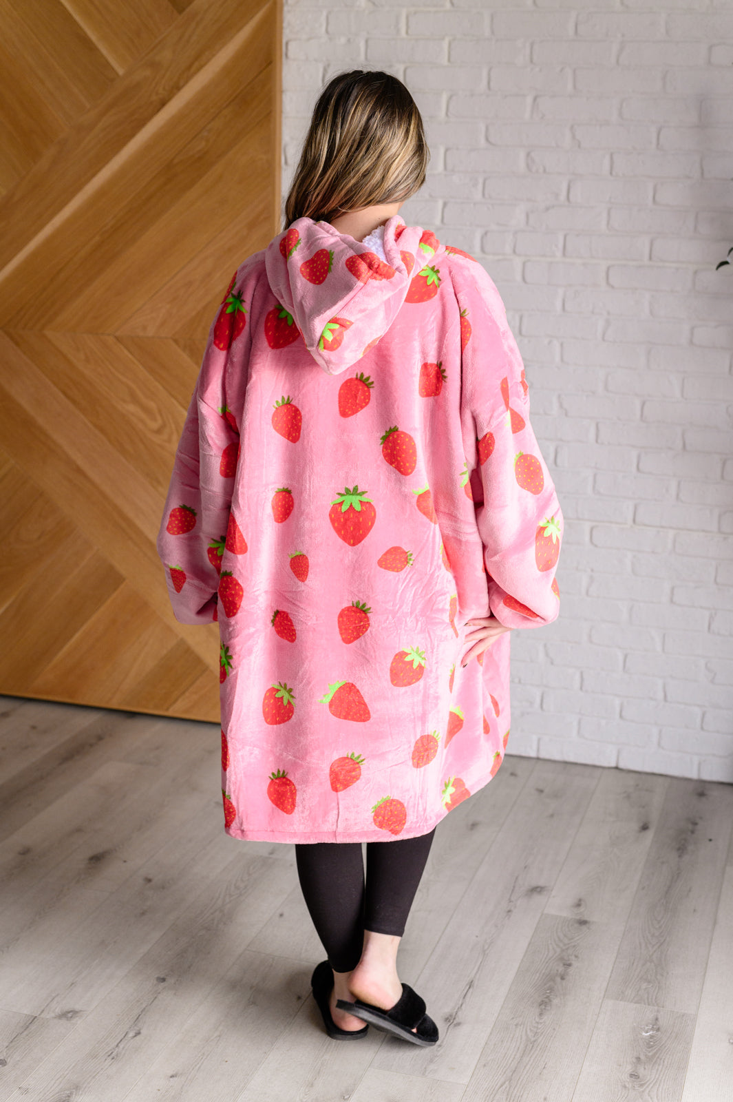 Oversized Blanket Hoodie in Strawberry - Charming Charlie