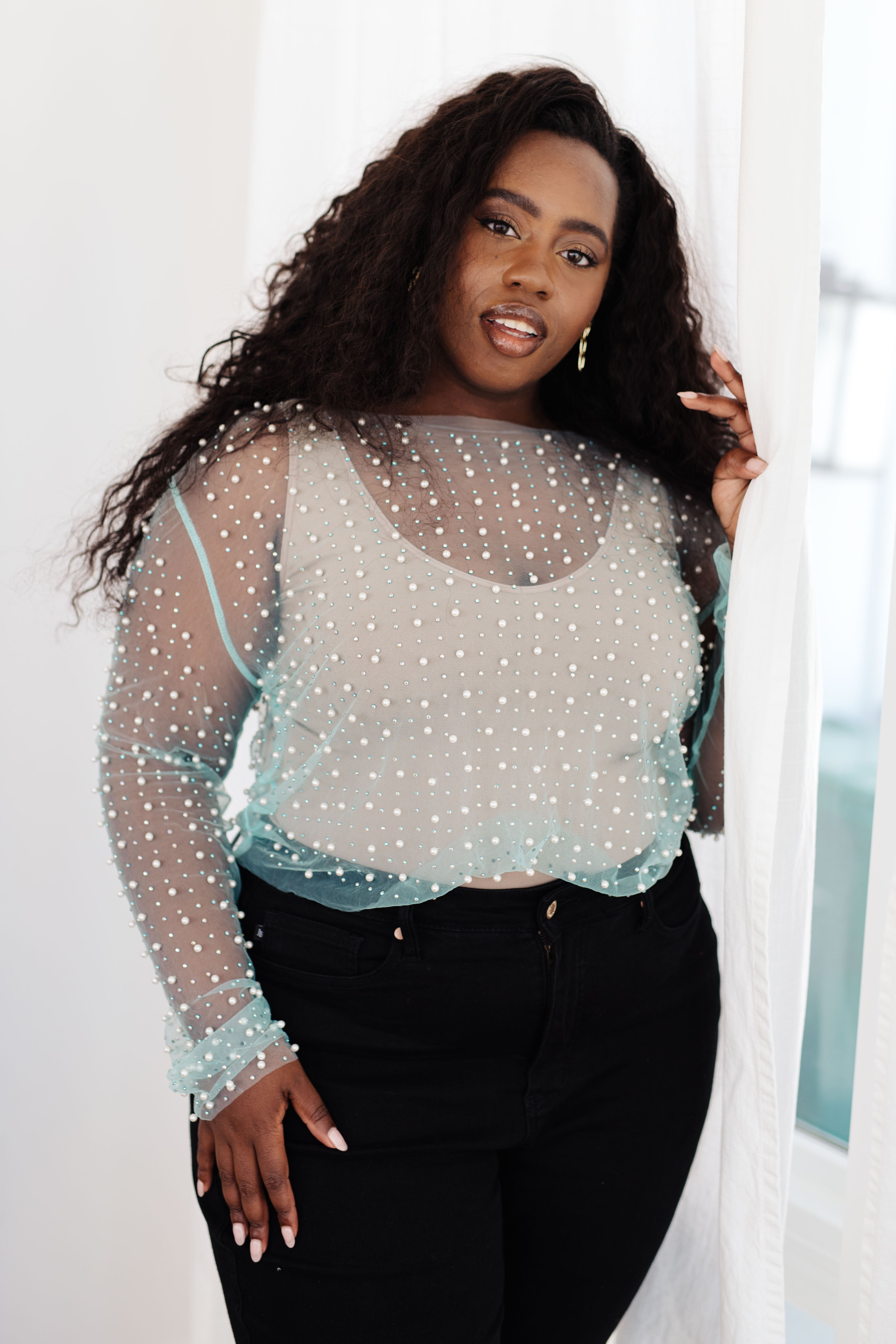 トップス pearl top Pearl Diver Layering Top in Light Cyan – Charming Charlie