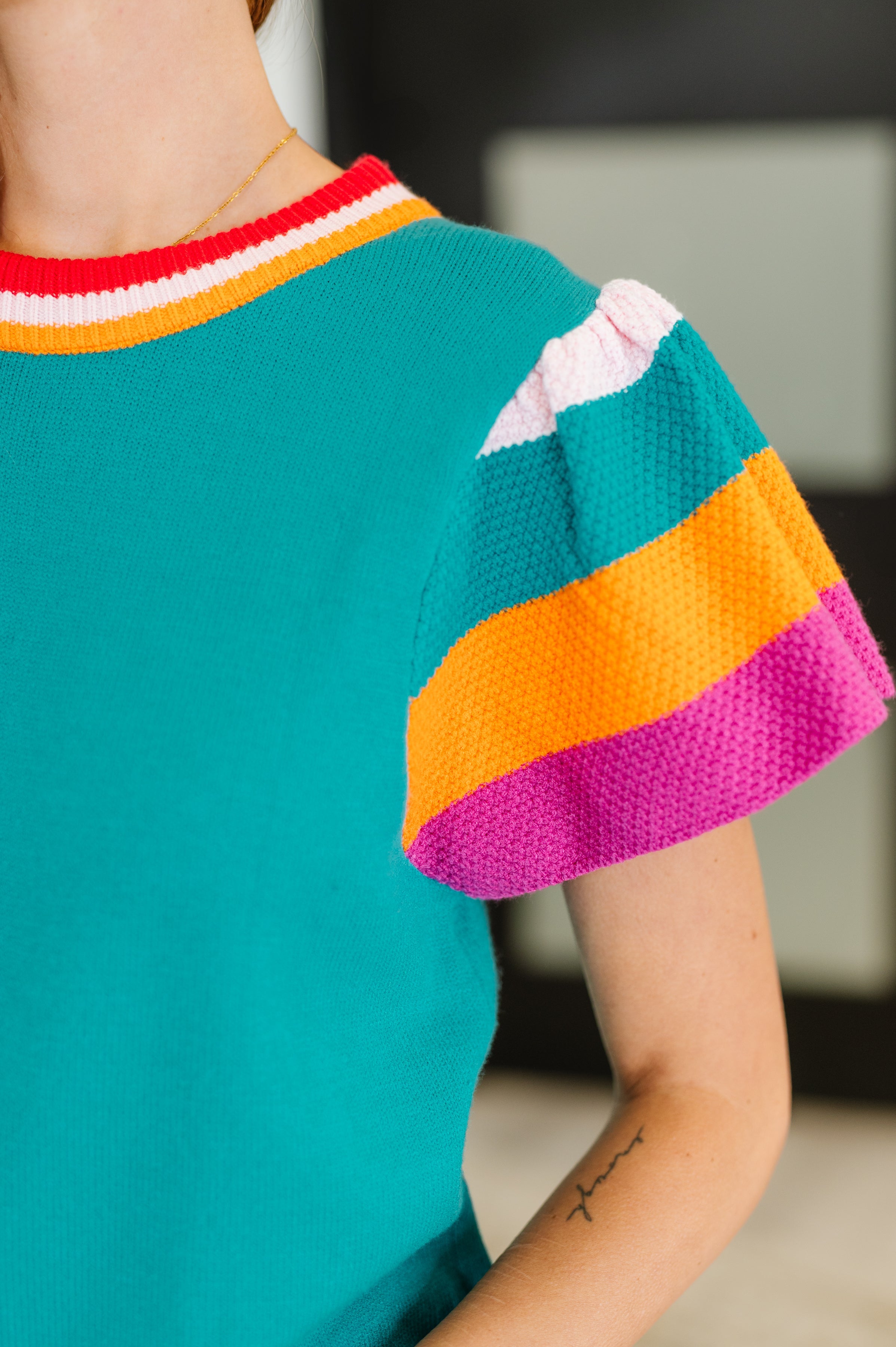 Perfect Playlist Color Block Sleeve Top - Charming Charlie